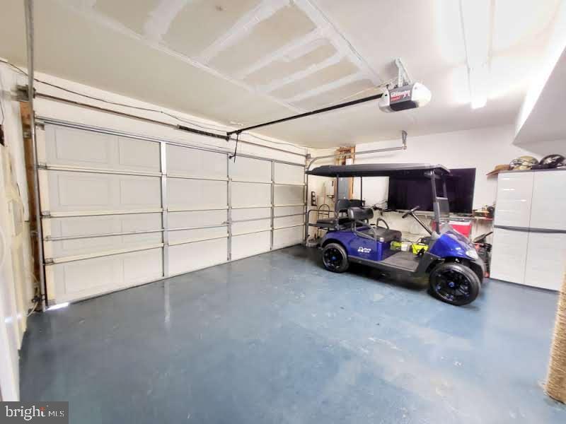 PARKER CREEK VIEW - Residential