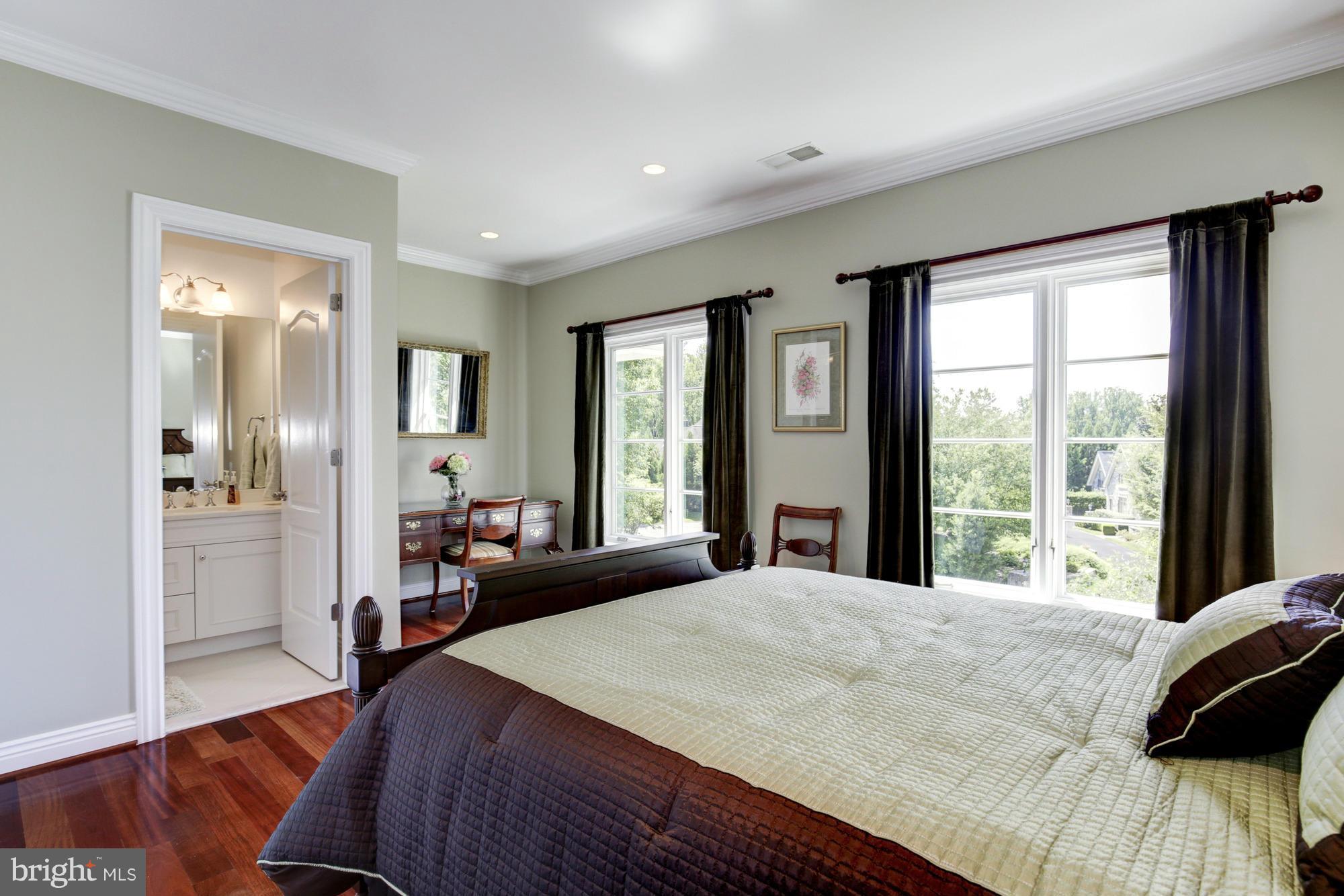 THE RESERVE - Residential