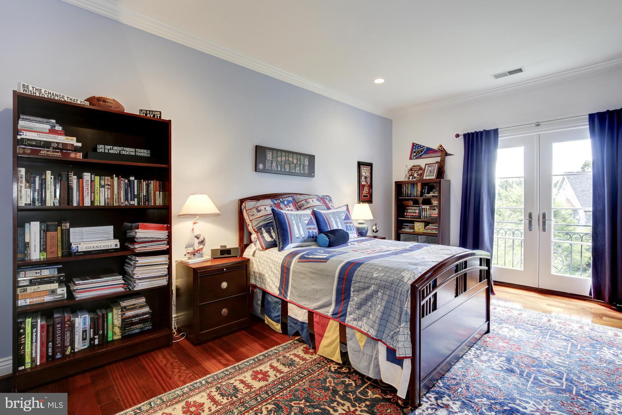 THE RESERVE - Residential