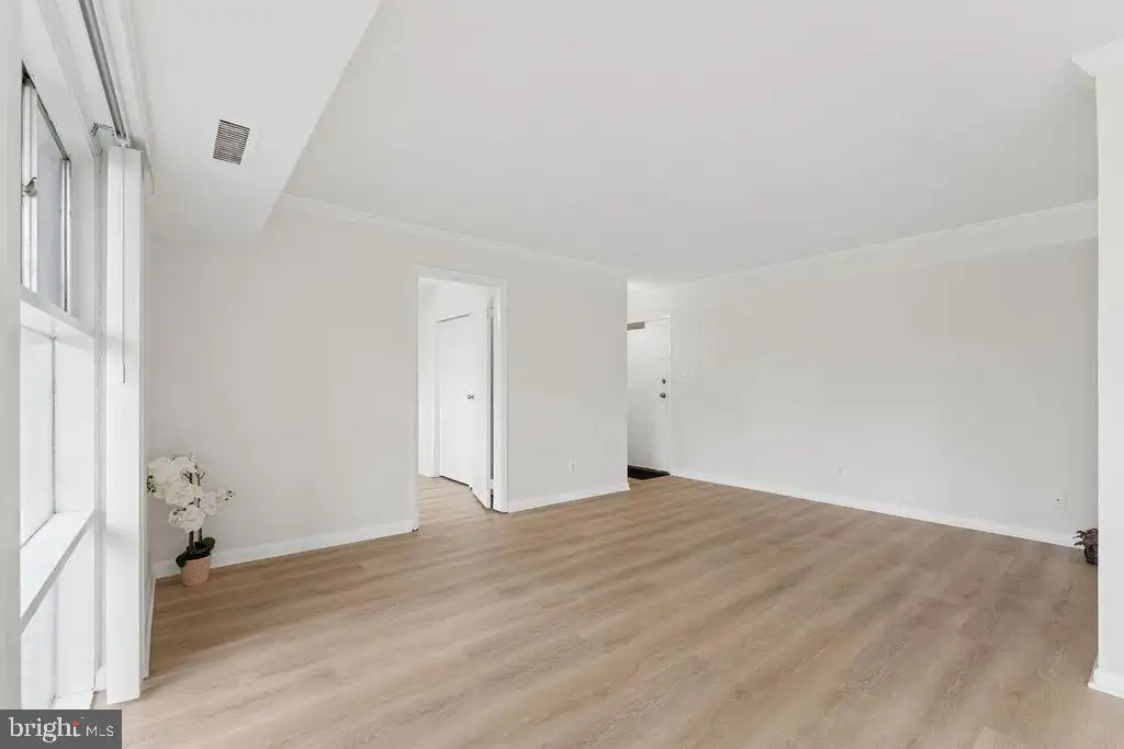 Additional image 6 of 7704 Donnybrook Court Unit 102, Annandale, VA 22003