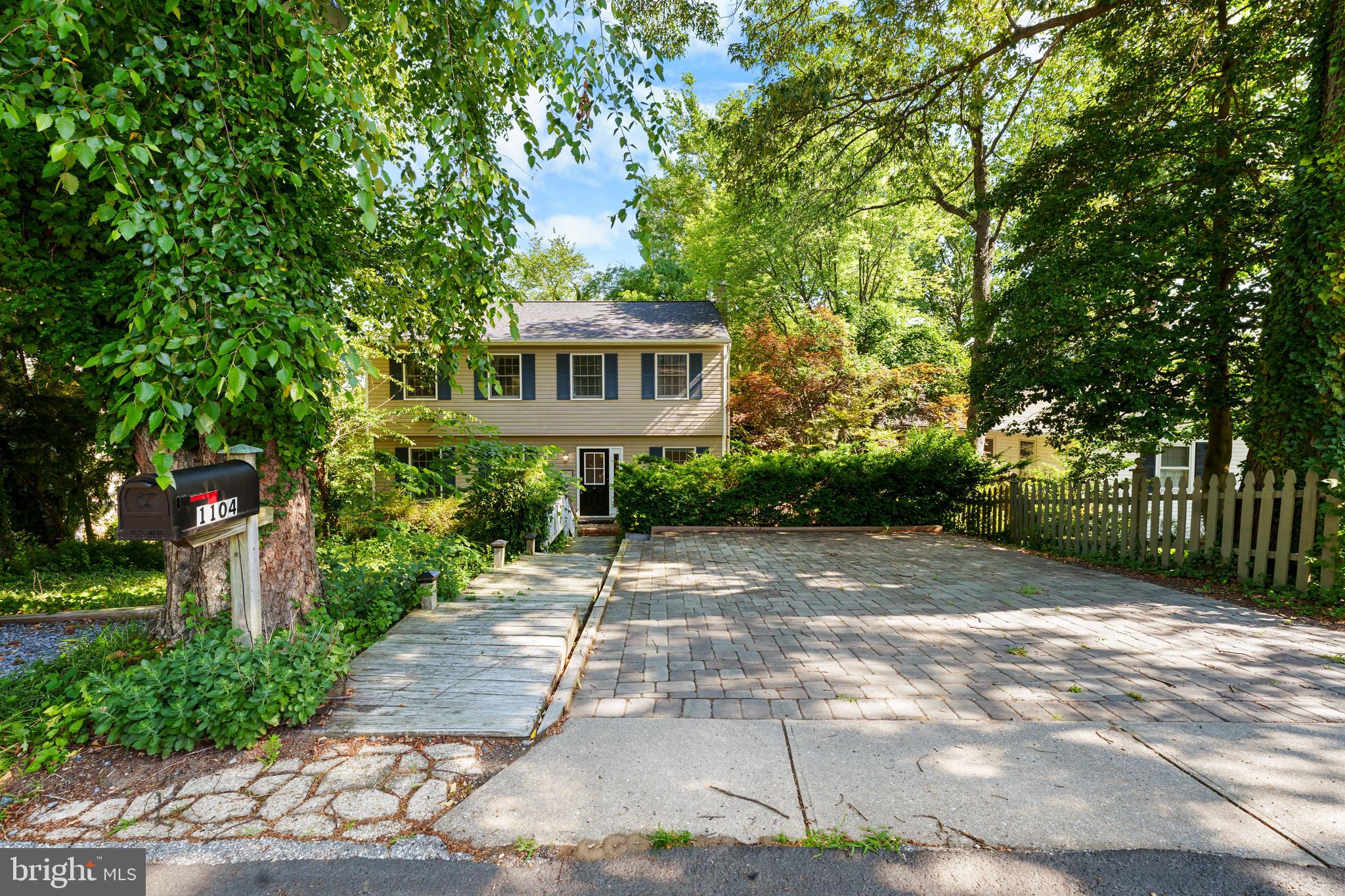 CAPE ST CLAIRE - Residential