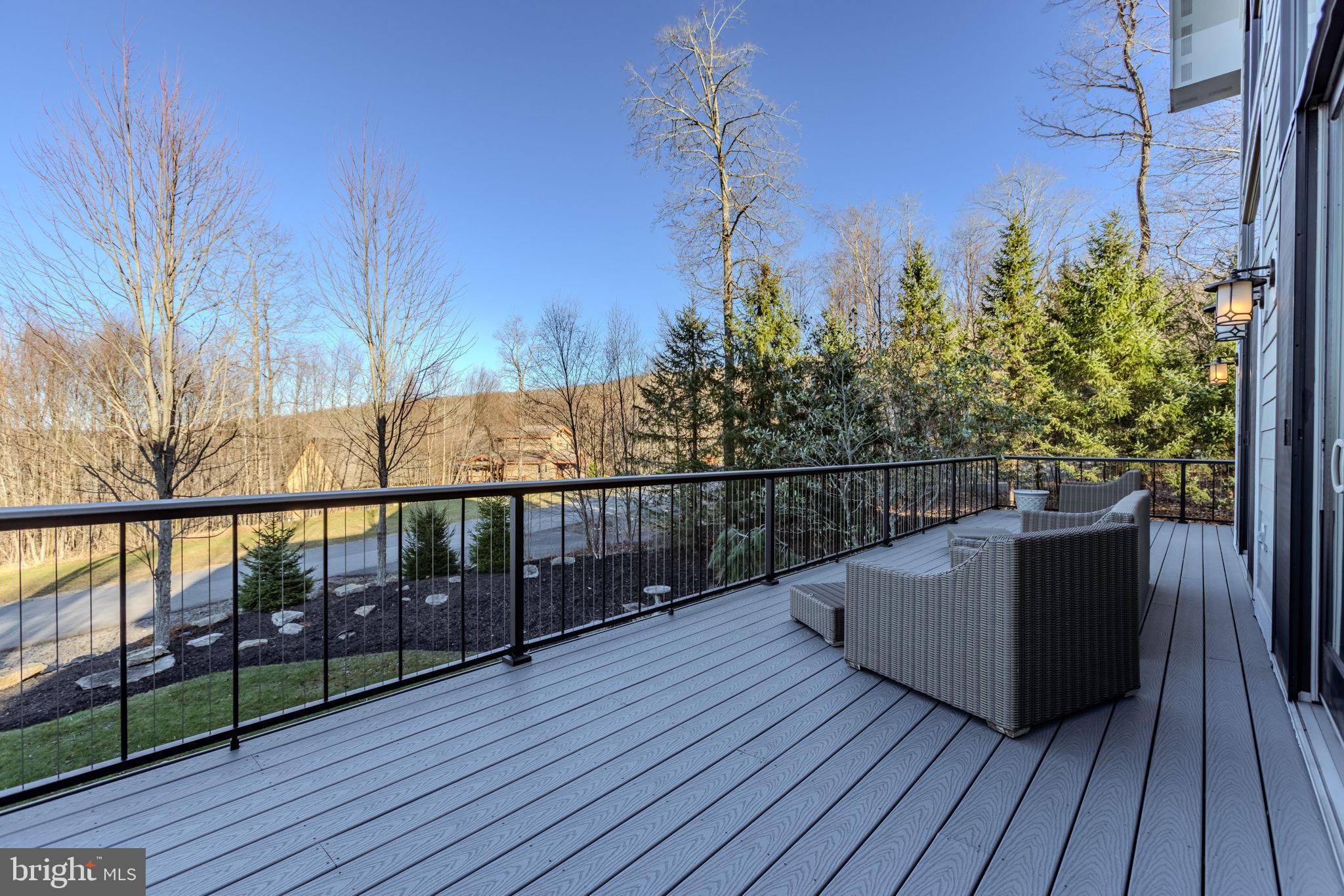 THE VIEW - Residential