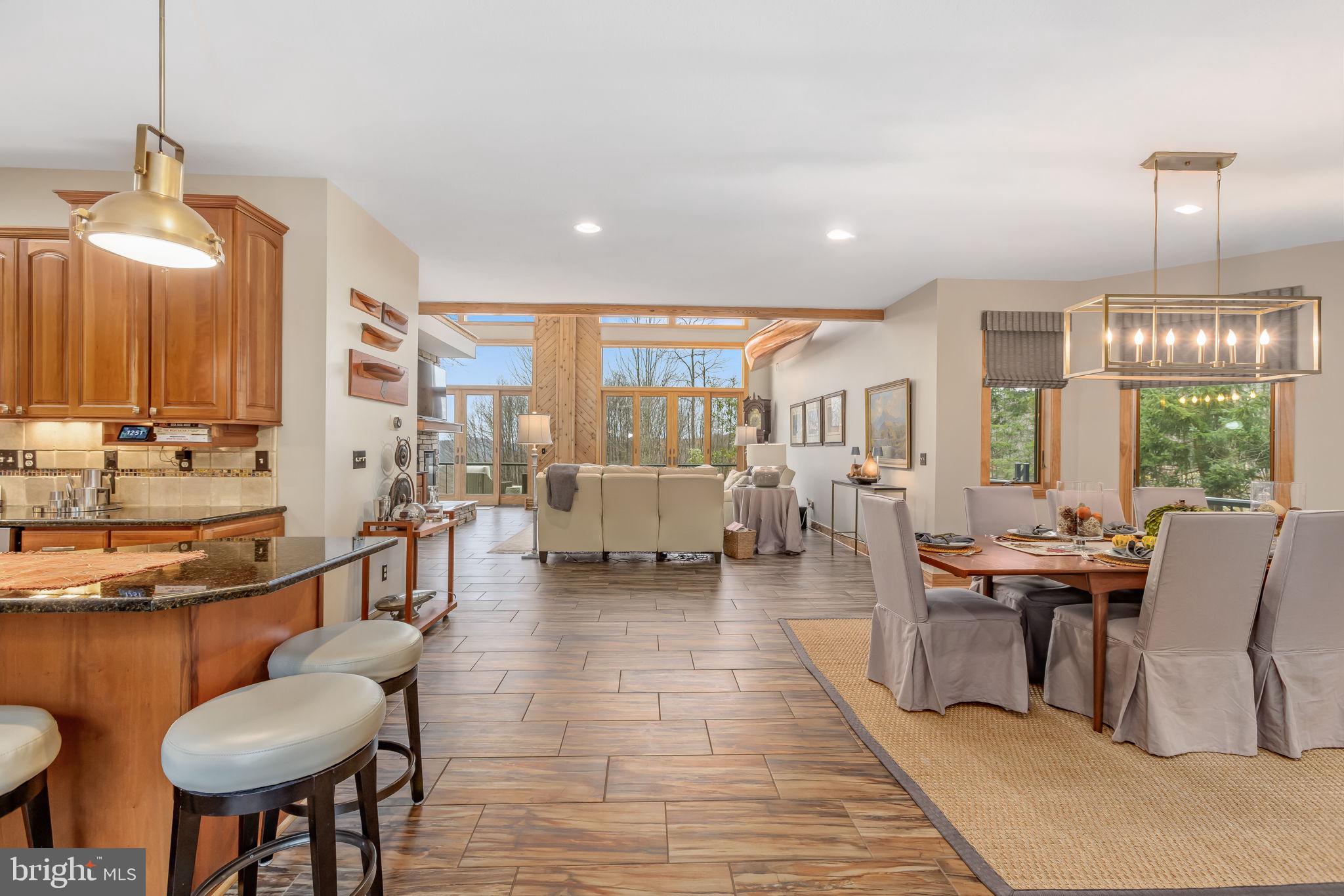 THE VIEW - Residential