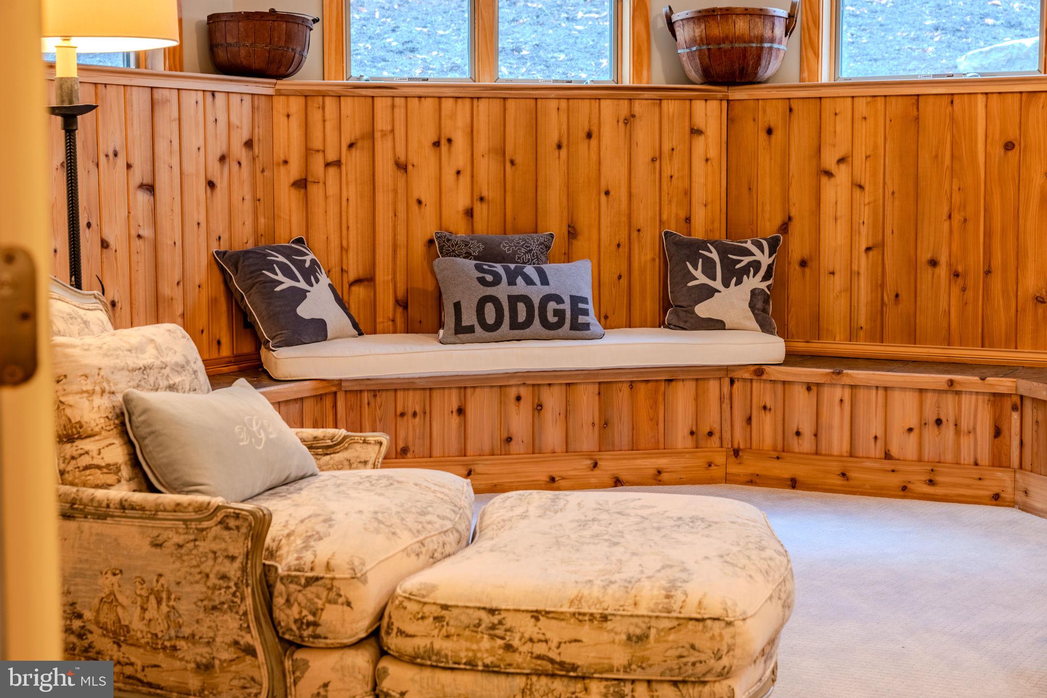 THE VIEW - Residential