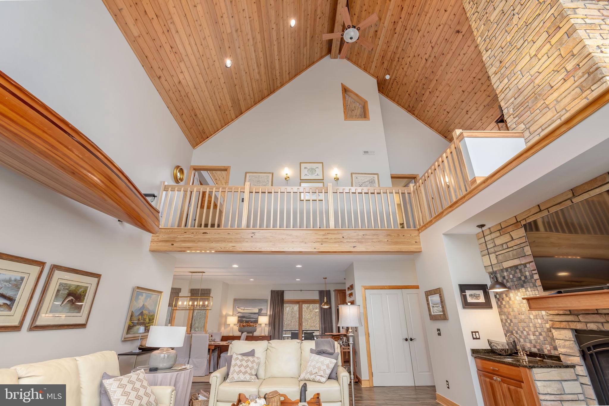 THE VIEW - Residential