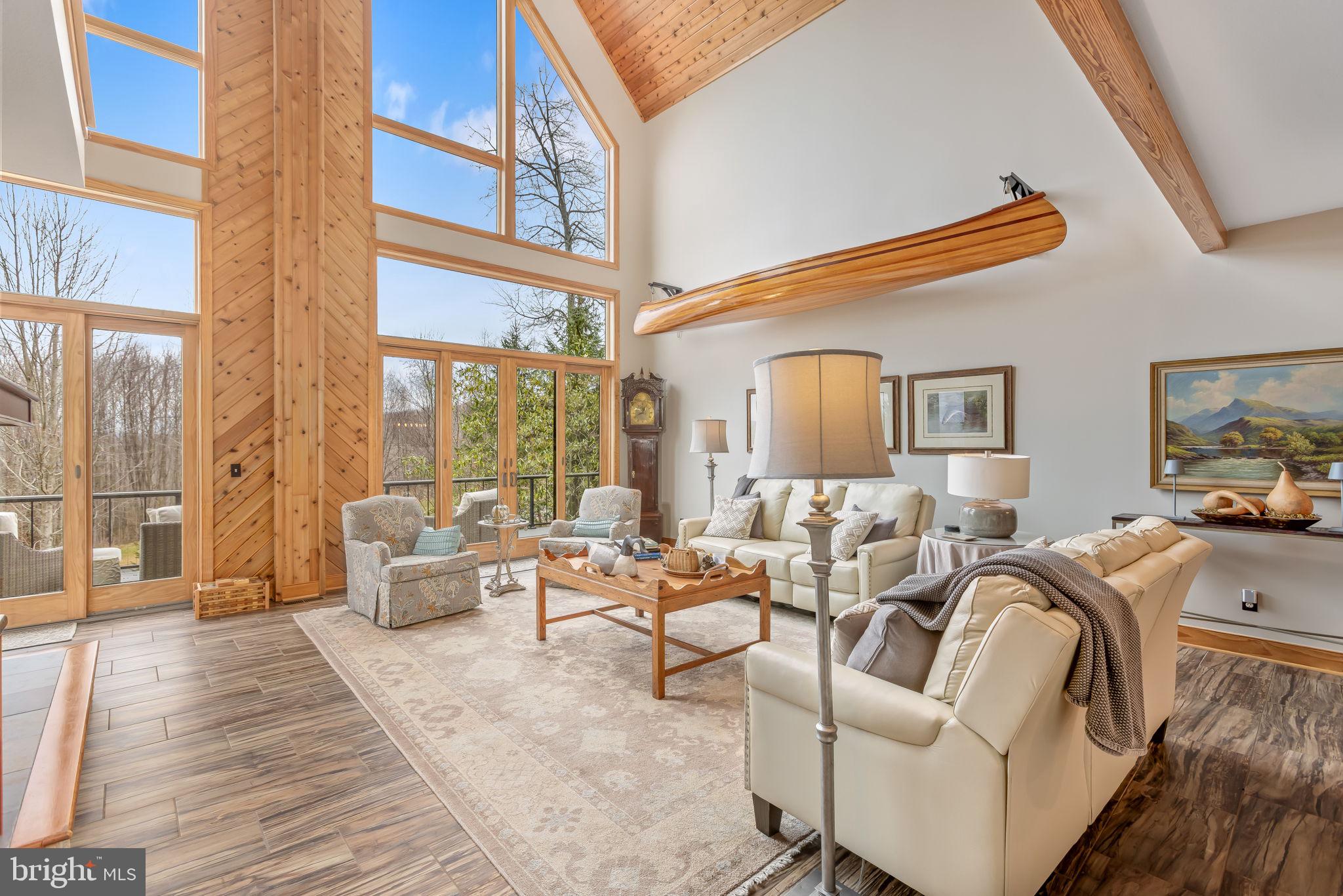 THE VIEW - Residential