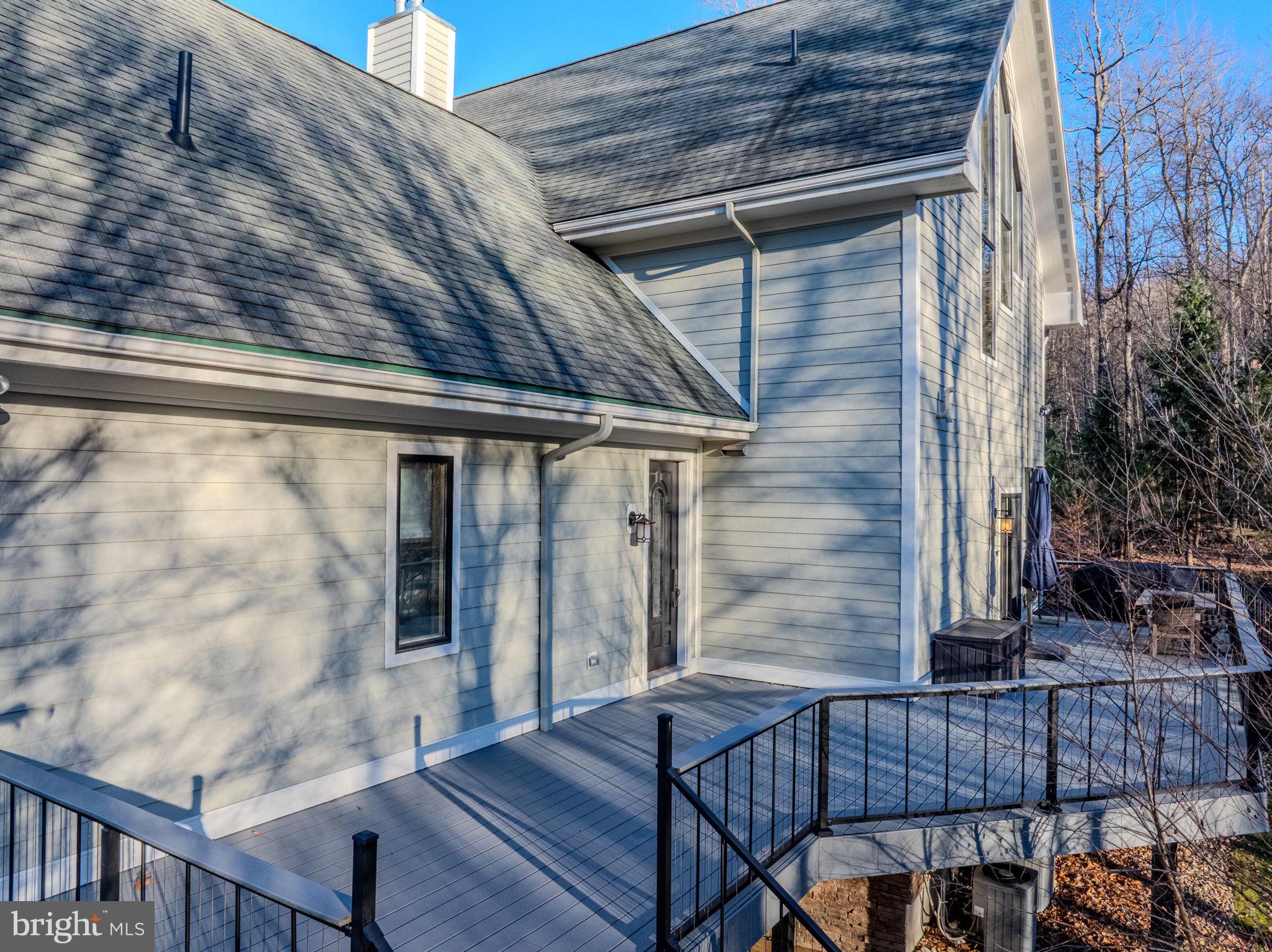 THE VIEW - Residential