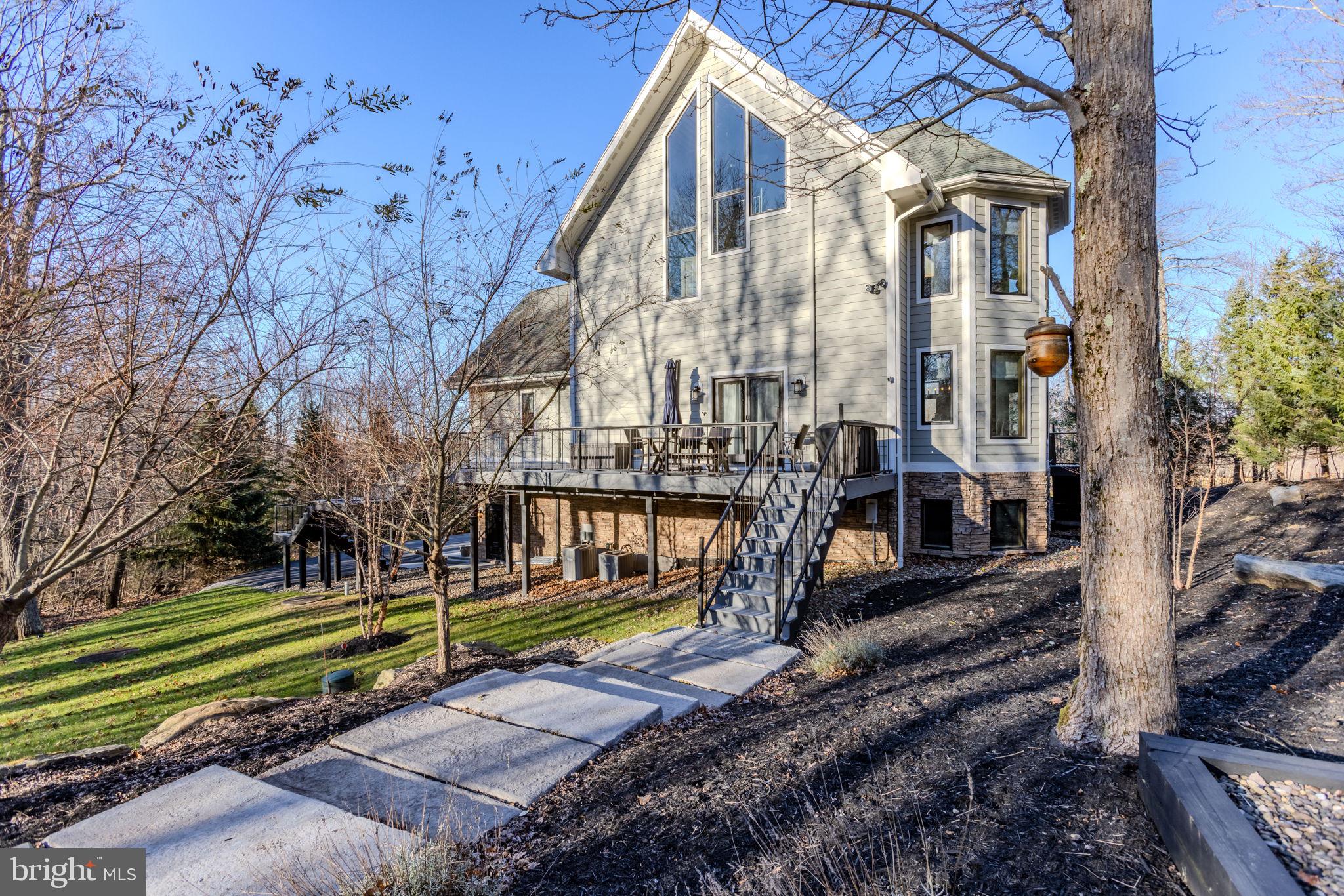 THE VIEW - Residential