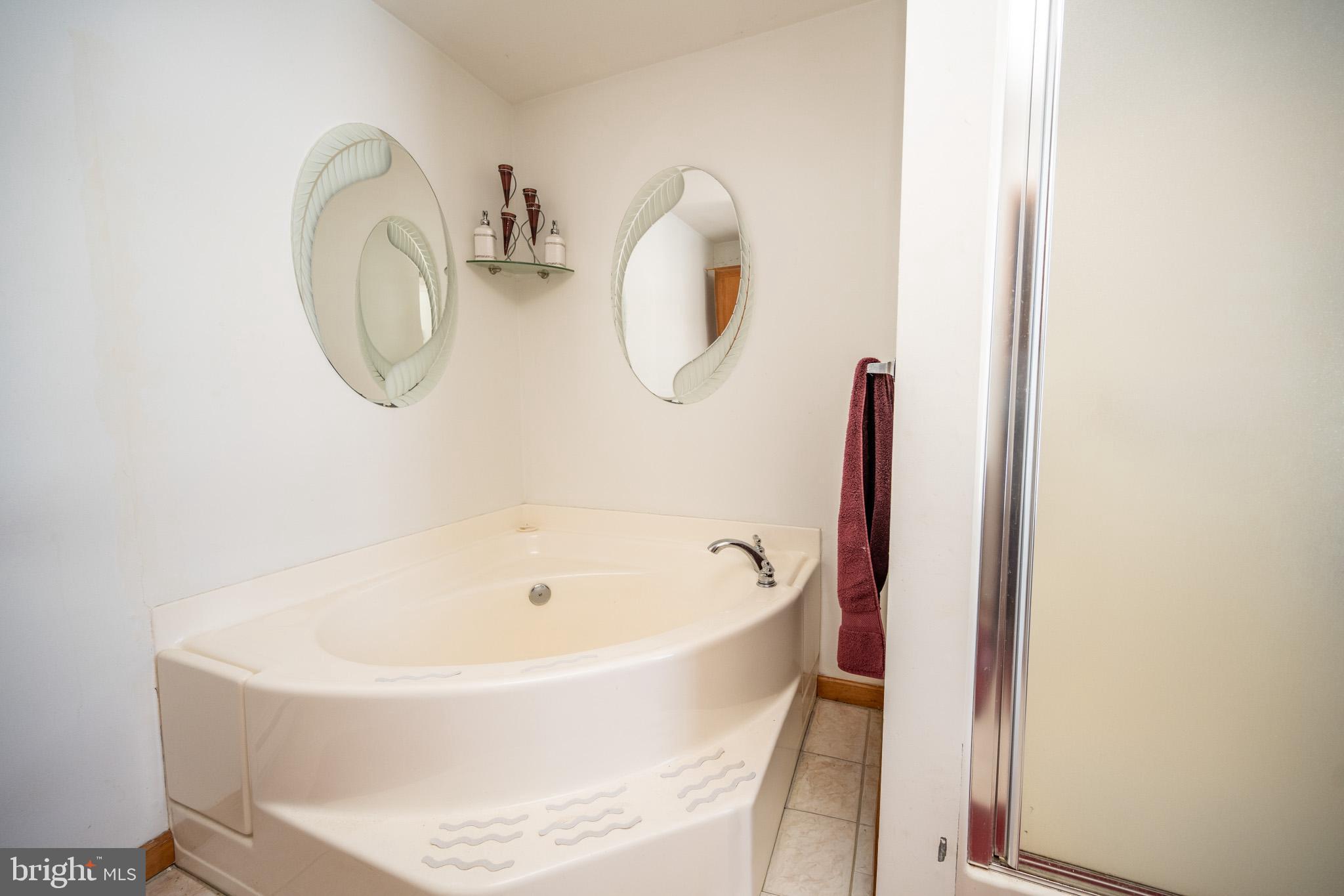 MT LAKE PARK - Residential