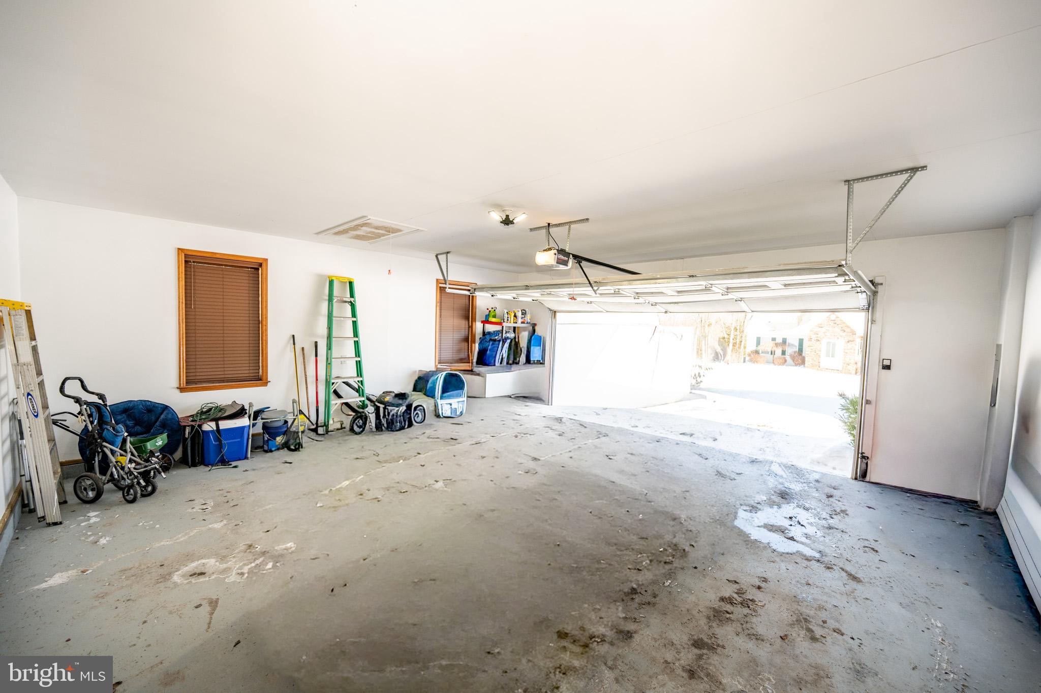 MT LAKE PARK - Residential