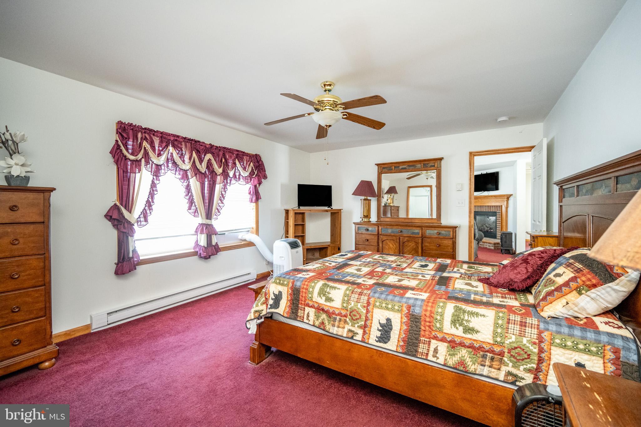 MT LAKE PARK - Residential