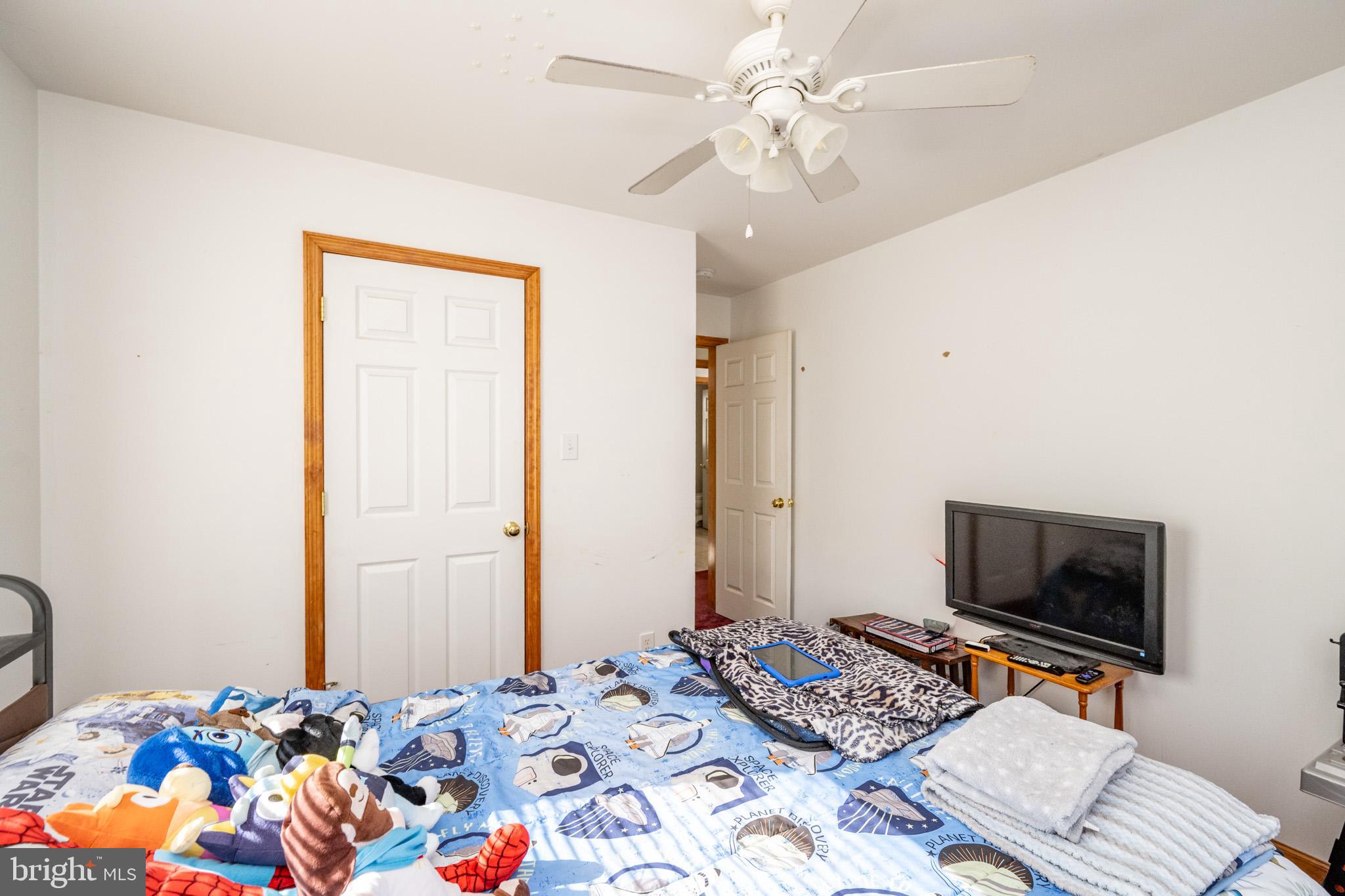 MT LAKE PARK - Residential