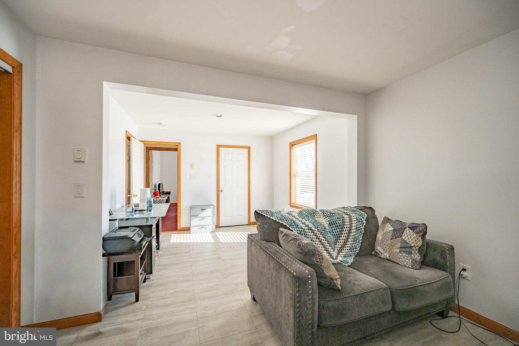 MT LAKE PARK - Residential