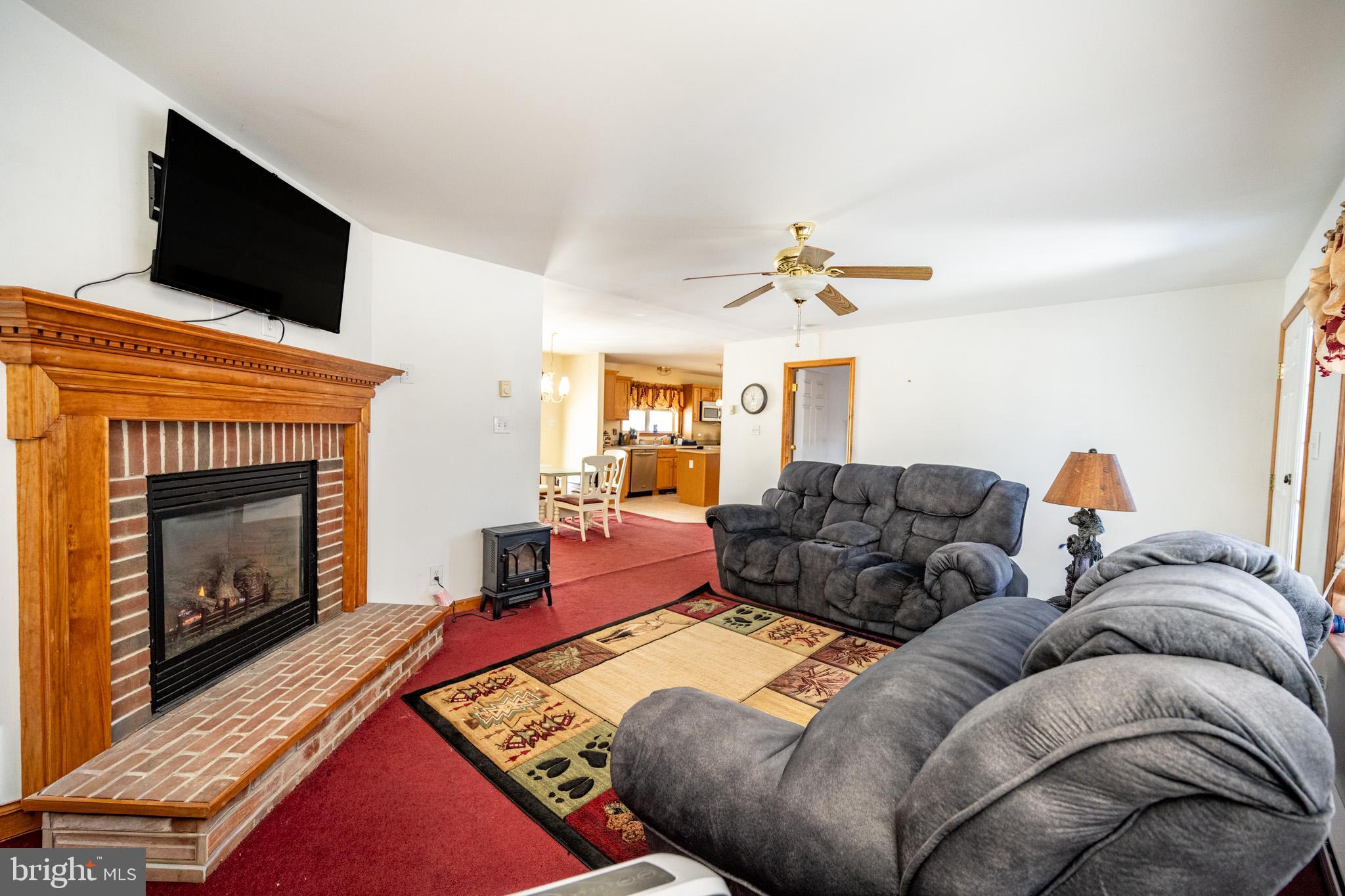 MT LAKE PARK - Residential