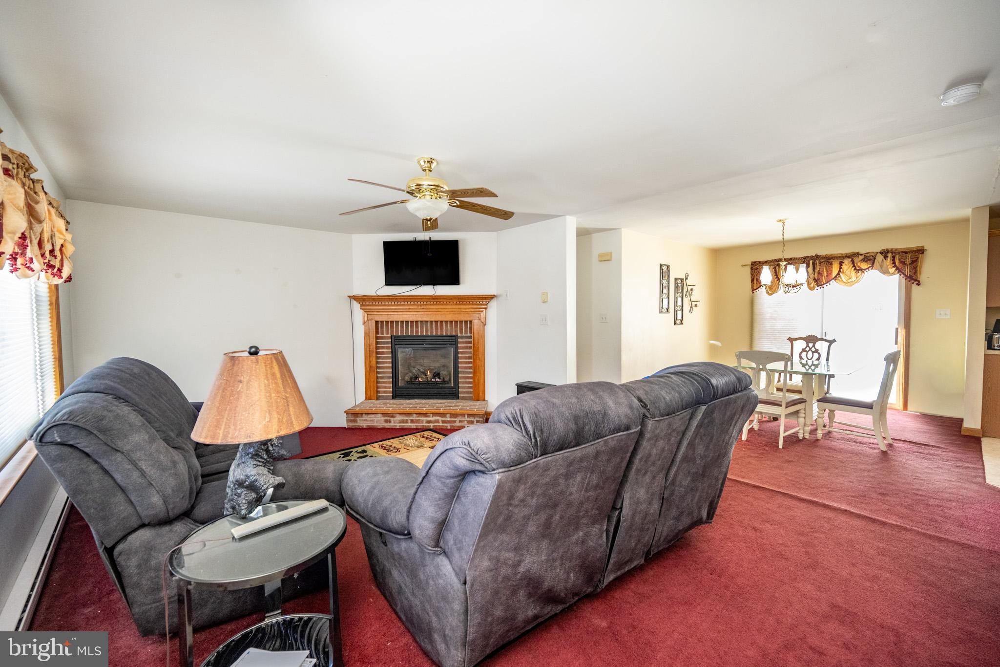 MT LAKE PARK - Residential