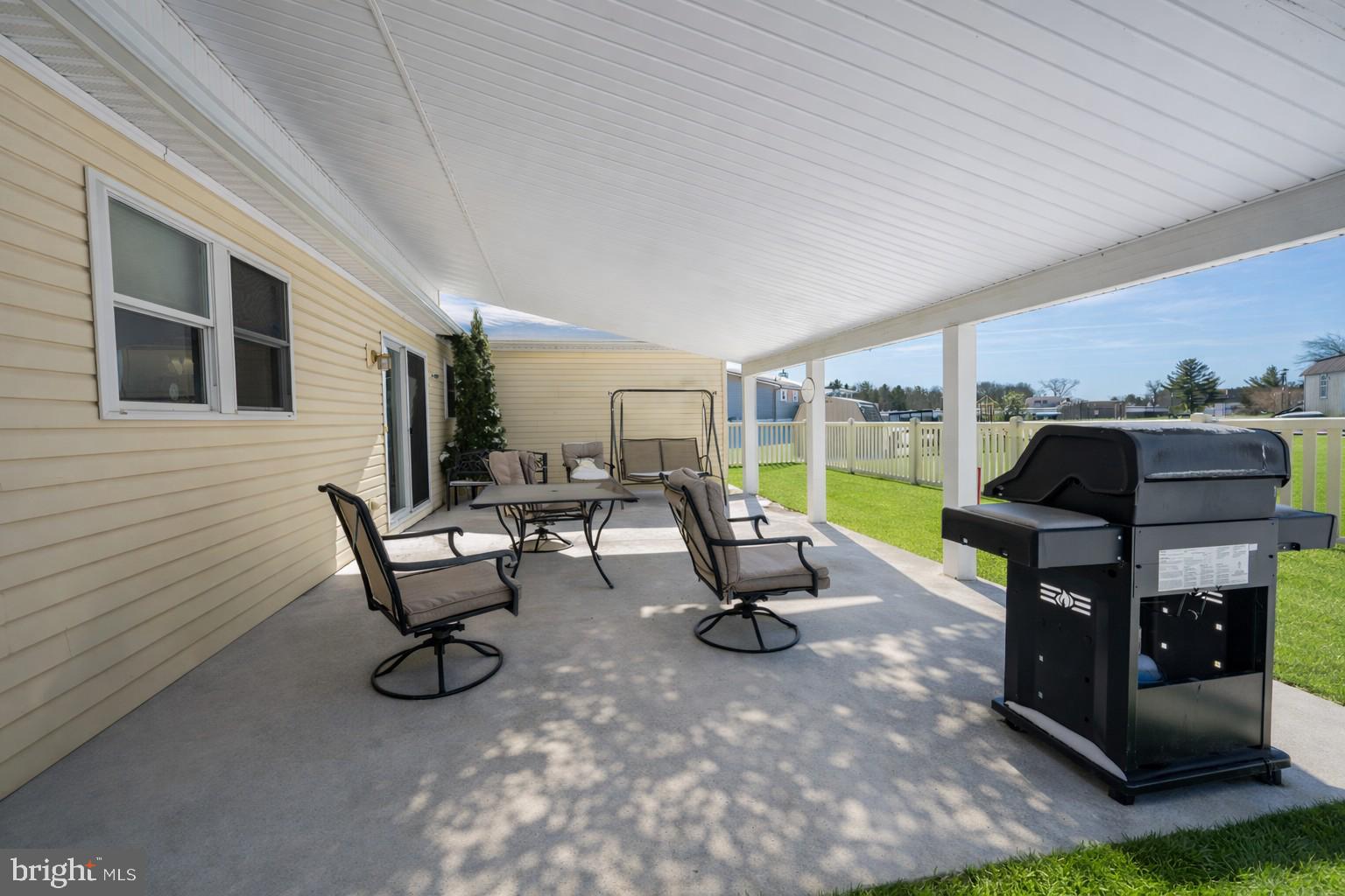 MT LAKE PARK - Residential