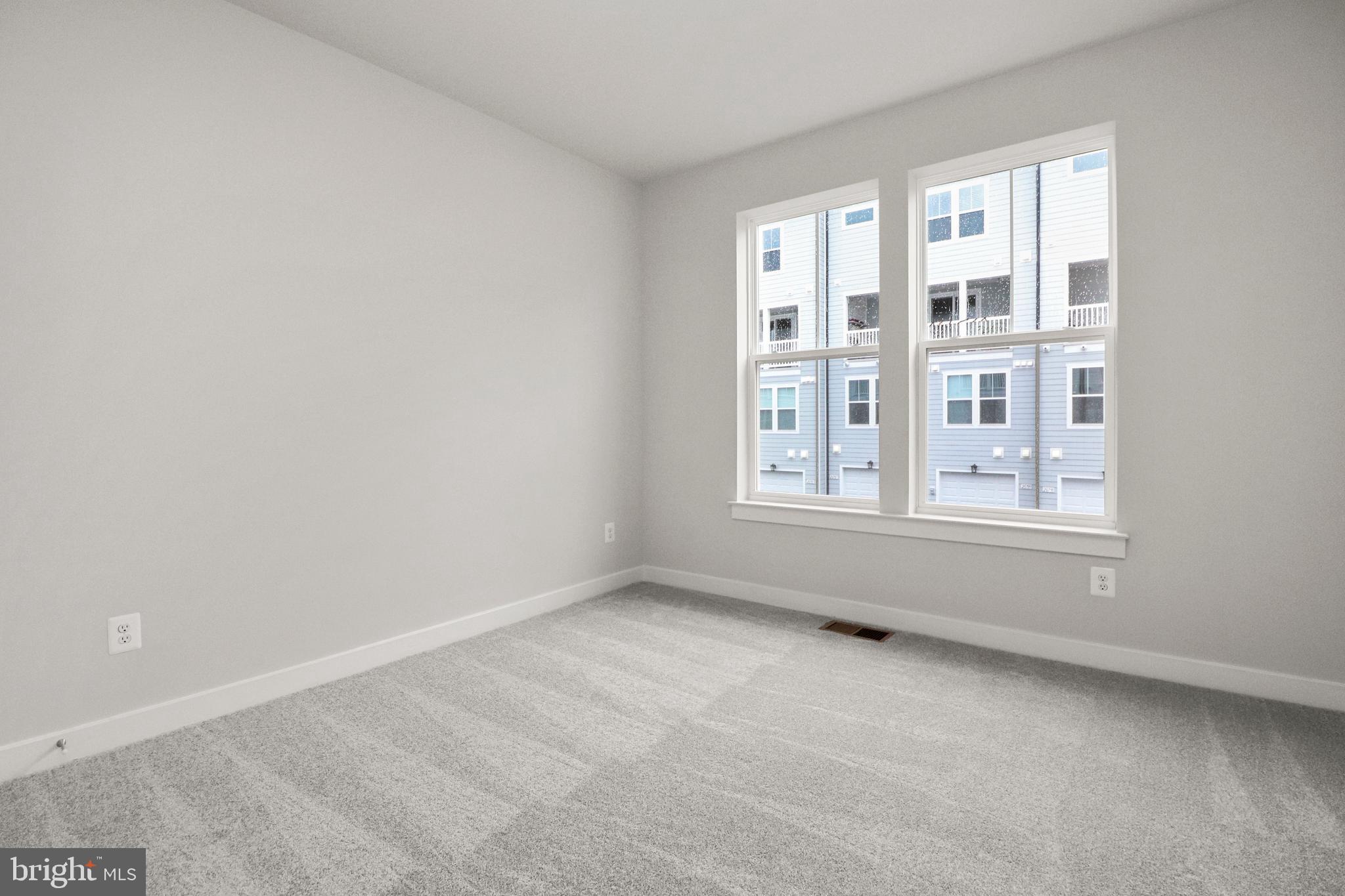 KINCORA - Residential Lease