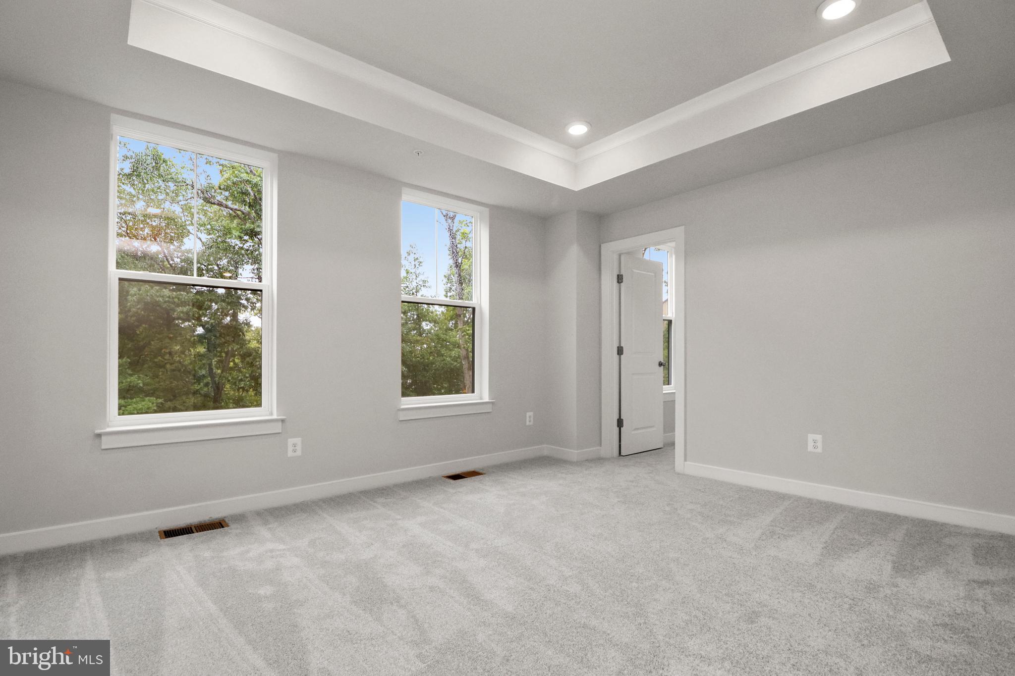 KINCORA - Residential Lease