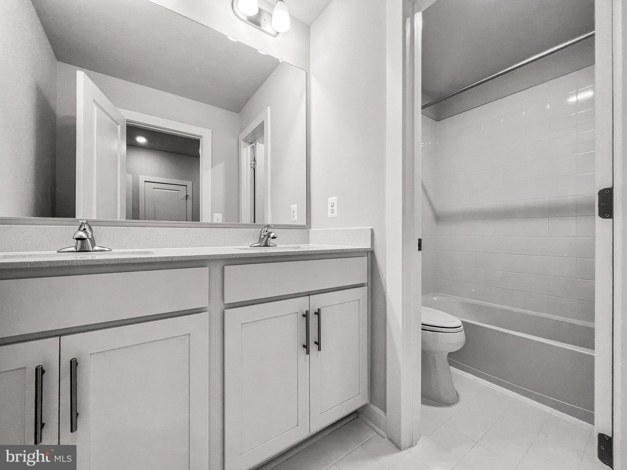 KINCORA - Residential Lease