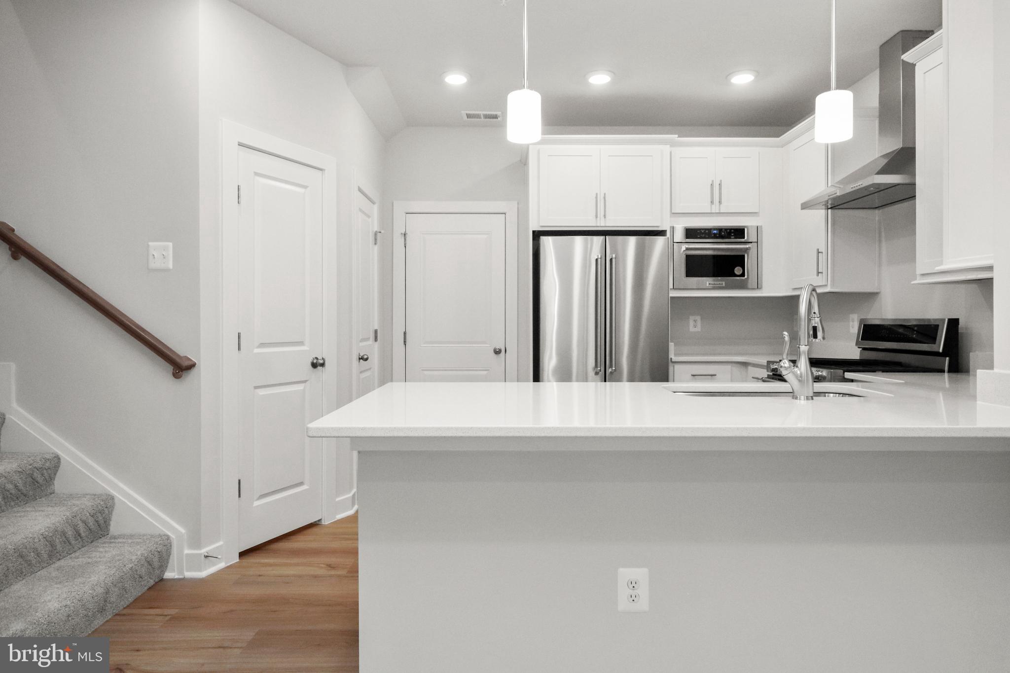 KINCORA - Residential Lease