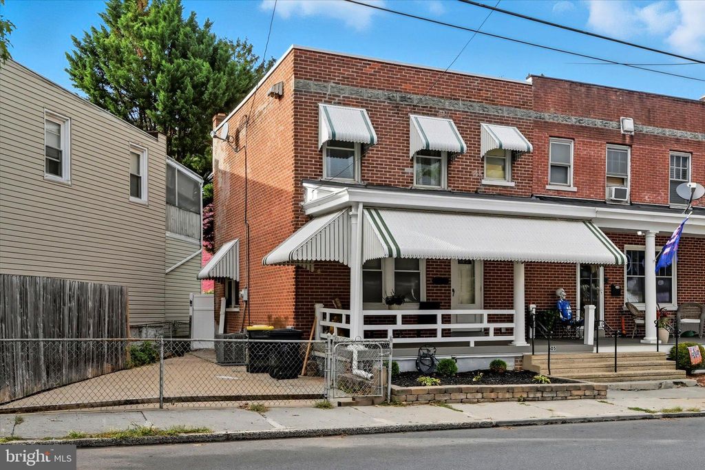 Photo of 605 Park Avenue, LANCASTER, PA 17602 (MLS # PALA2076798)