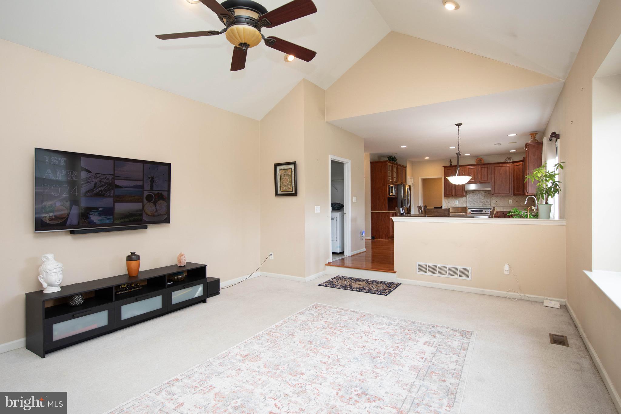 BLUE BELL CC - Residential