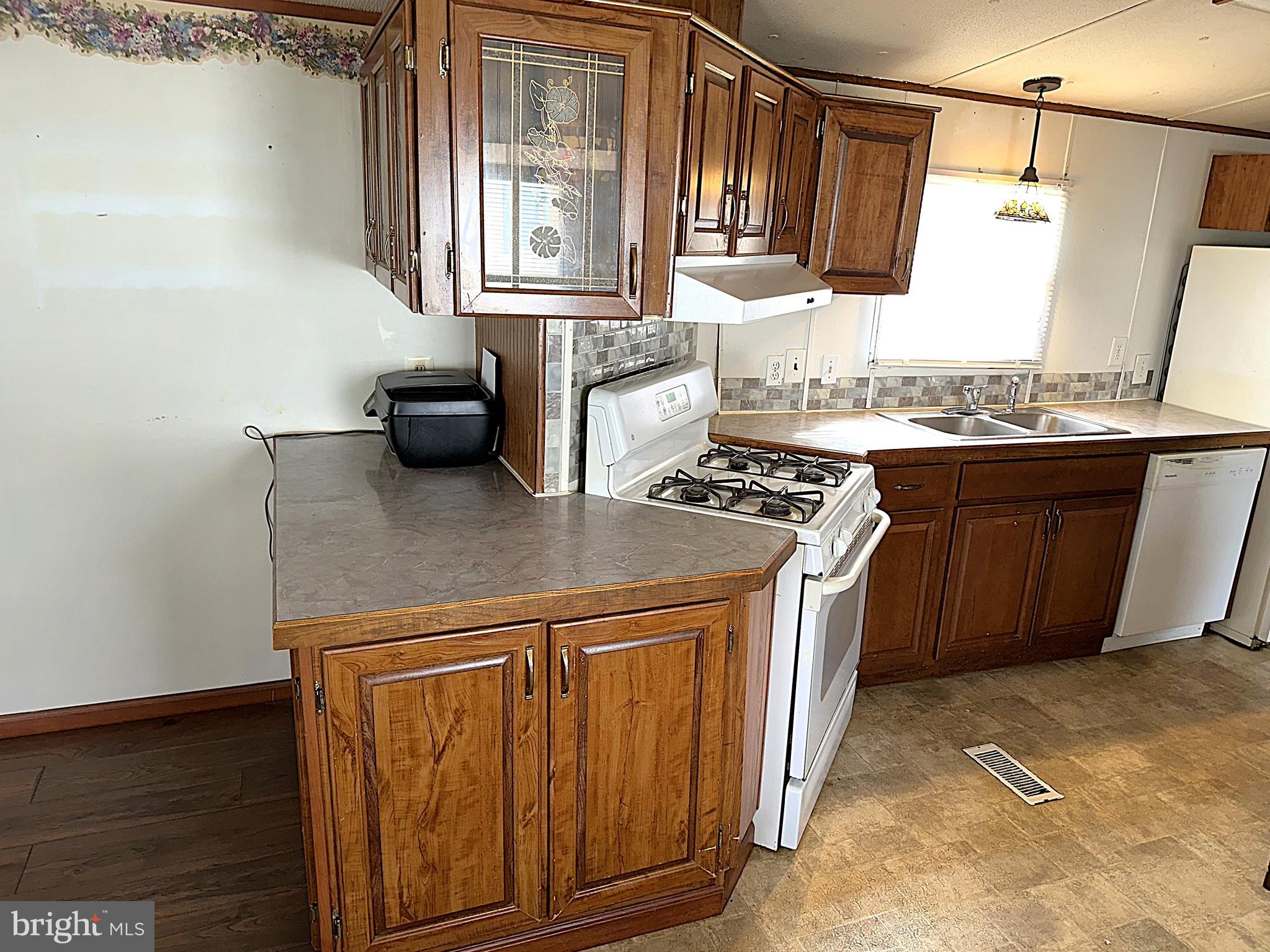 BELLS MOBILE PARK - Residential