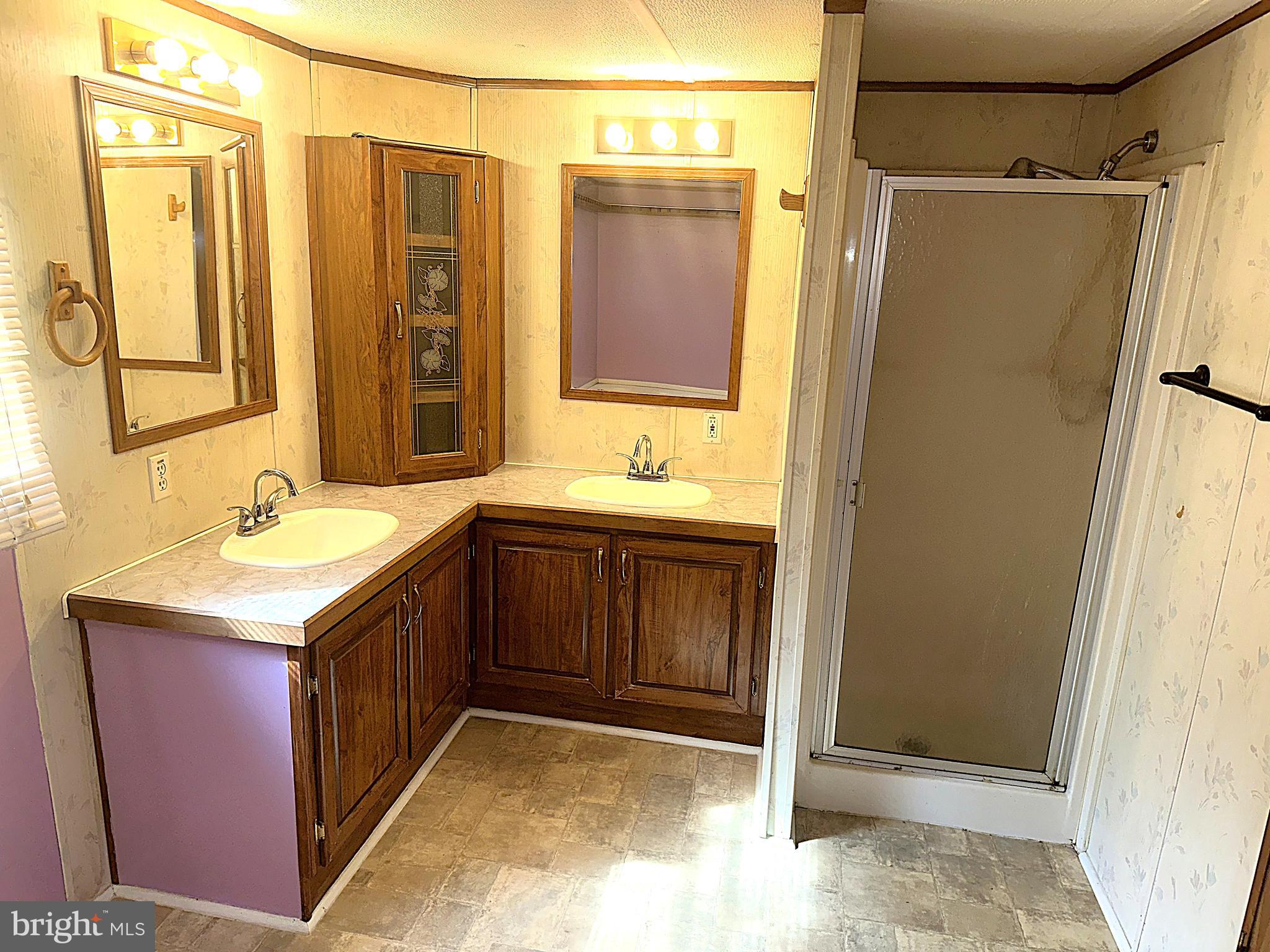 BELLS MOBILE PARK - Residential