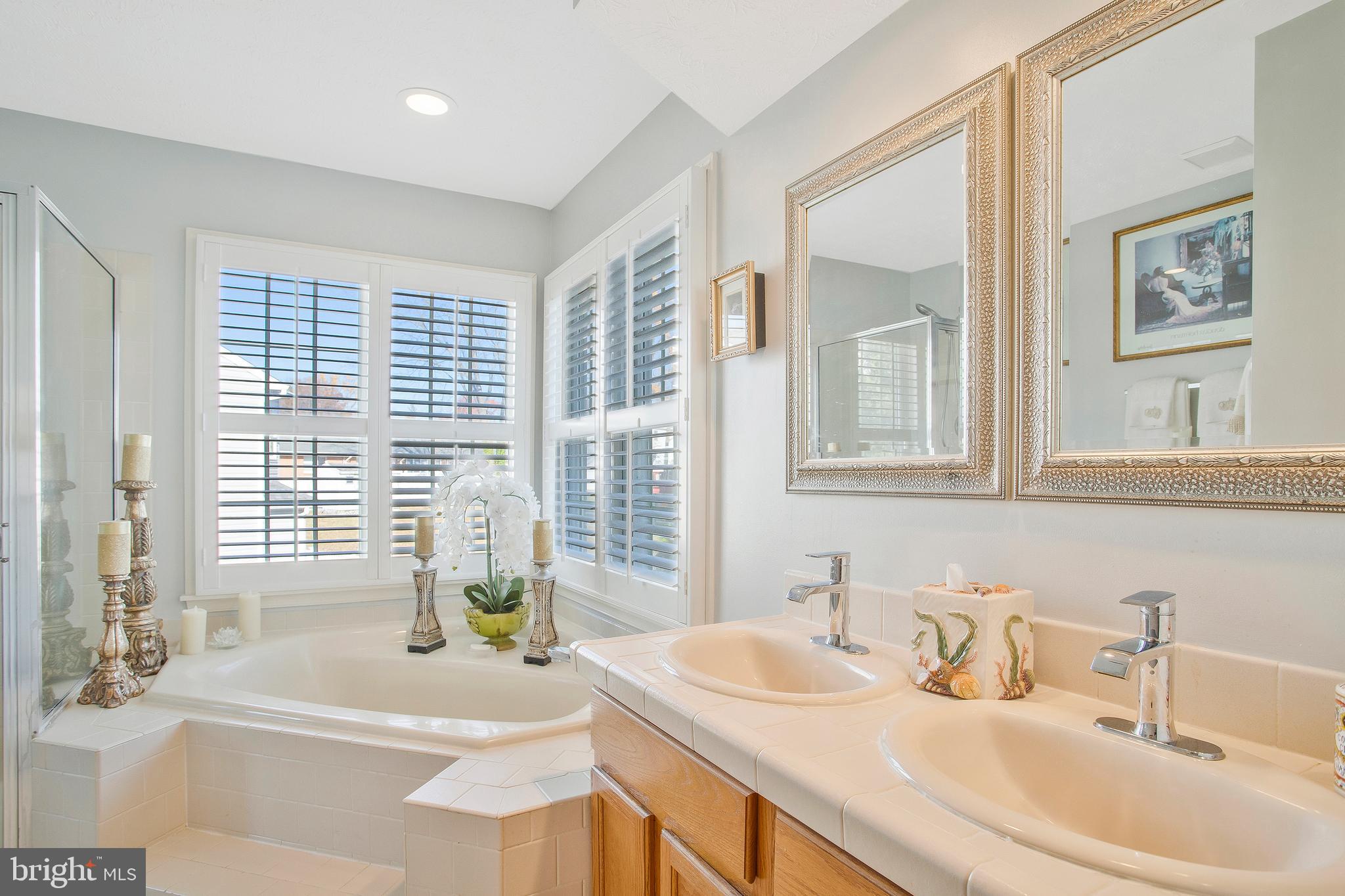 CEDARSIDE FARM - Residential