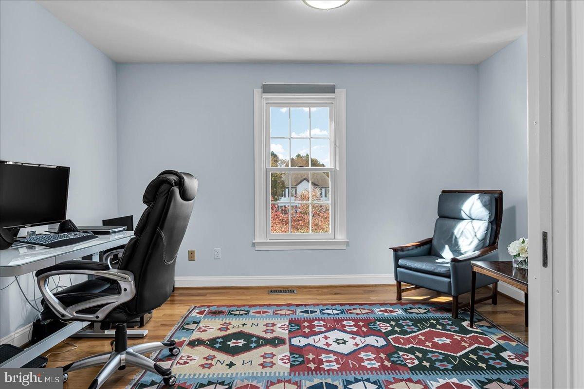 THORNBURY HUNT - Residential