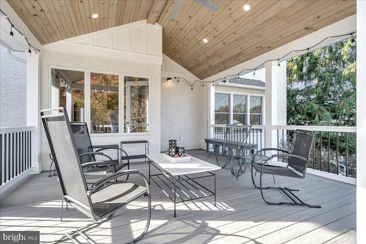 THORNBURY HUNT - Residential