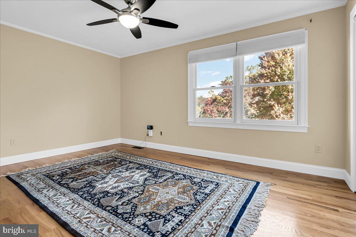 THORNBURY HUNT - Residential