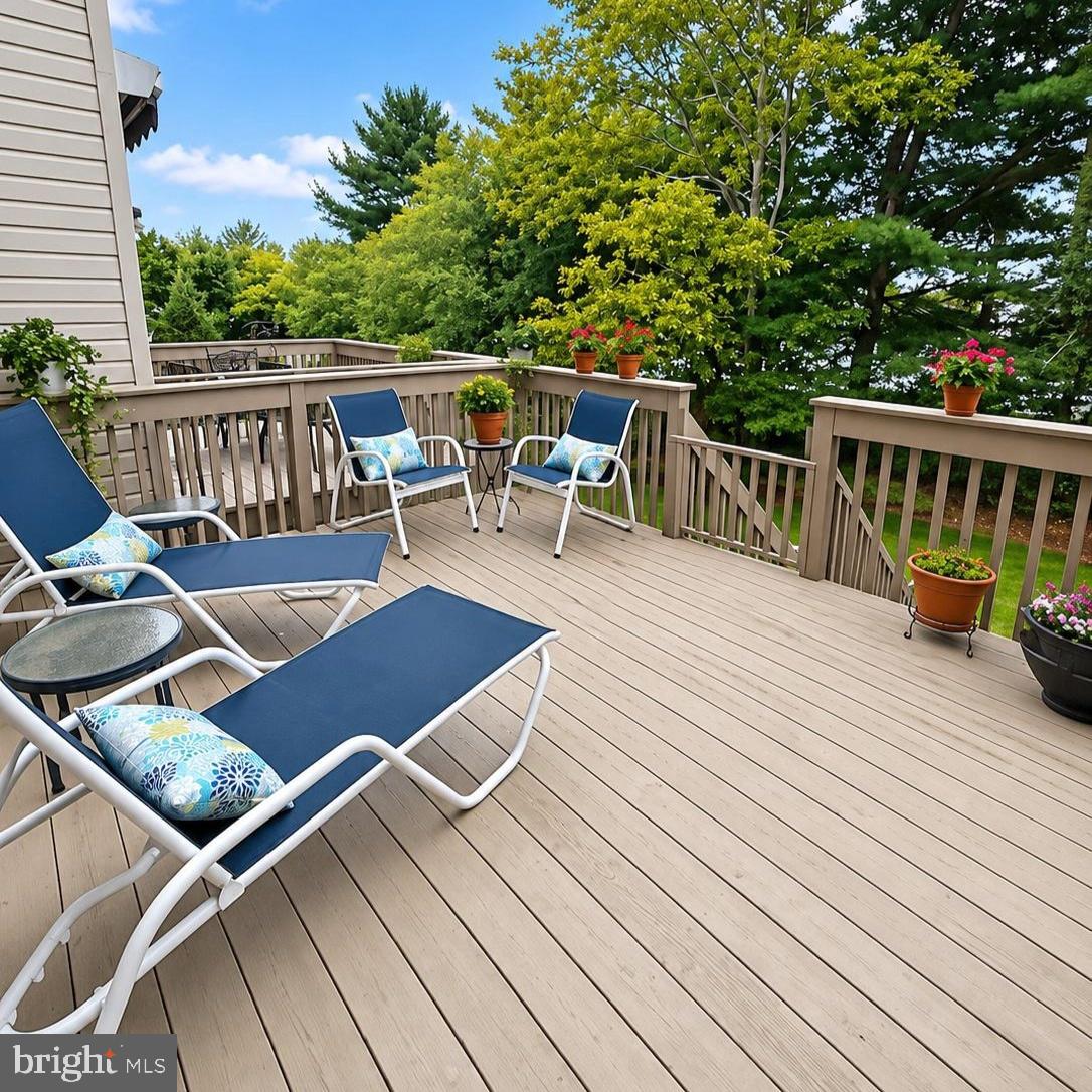 3875 NANLYN FARM CIRCLE