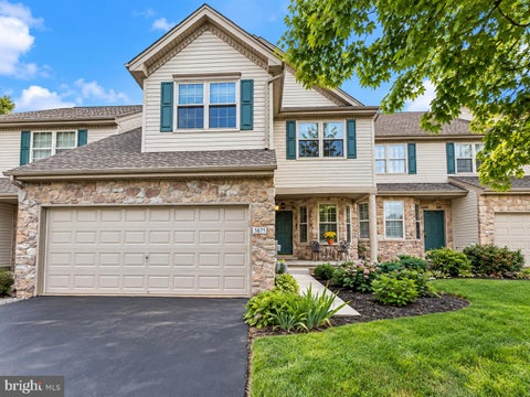 Townhouse For Sale - 3875 Nanlyn Farm Circle<br/> Bucks County, DOYLESTOWN, PA 18902