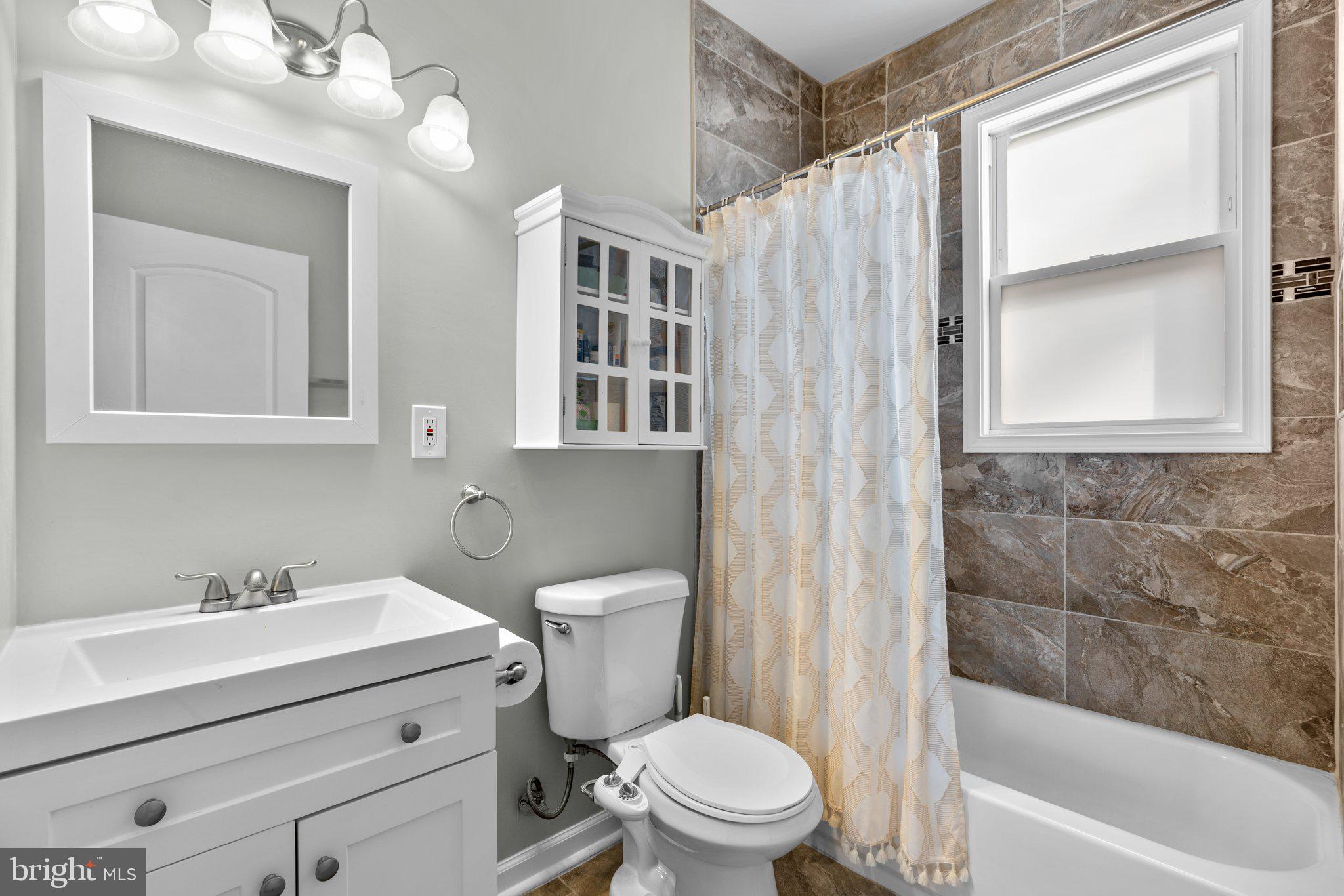WESTGATE - Residential