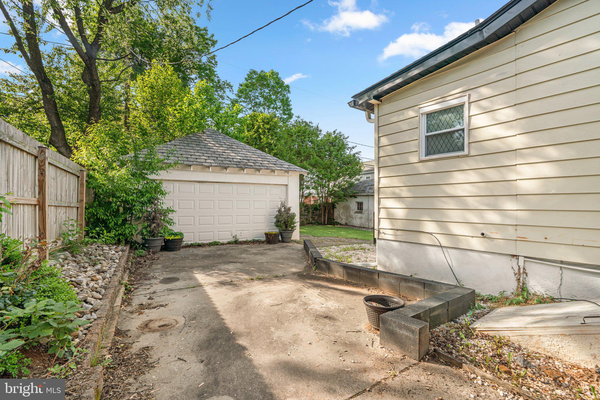 WESTGATE - Residential