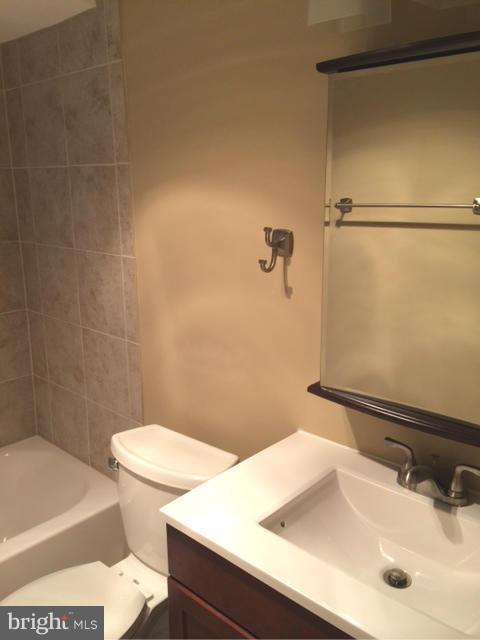 FAIRLINGTON VILLAGES - Residential Lease