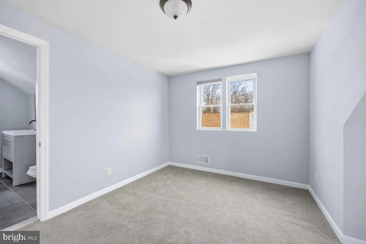 Pennsauken, New Jersey 08109, United States, 3 Bedrooms Bedrooms, ,2 BathroomsBathrooms,Residential,Active,197518