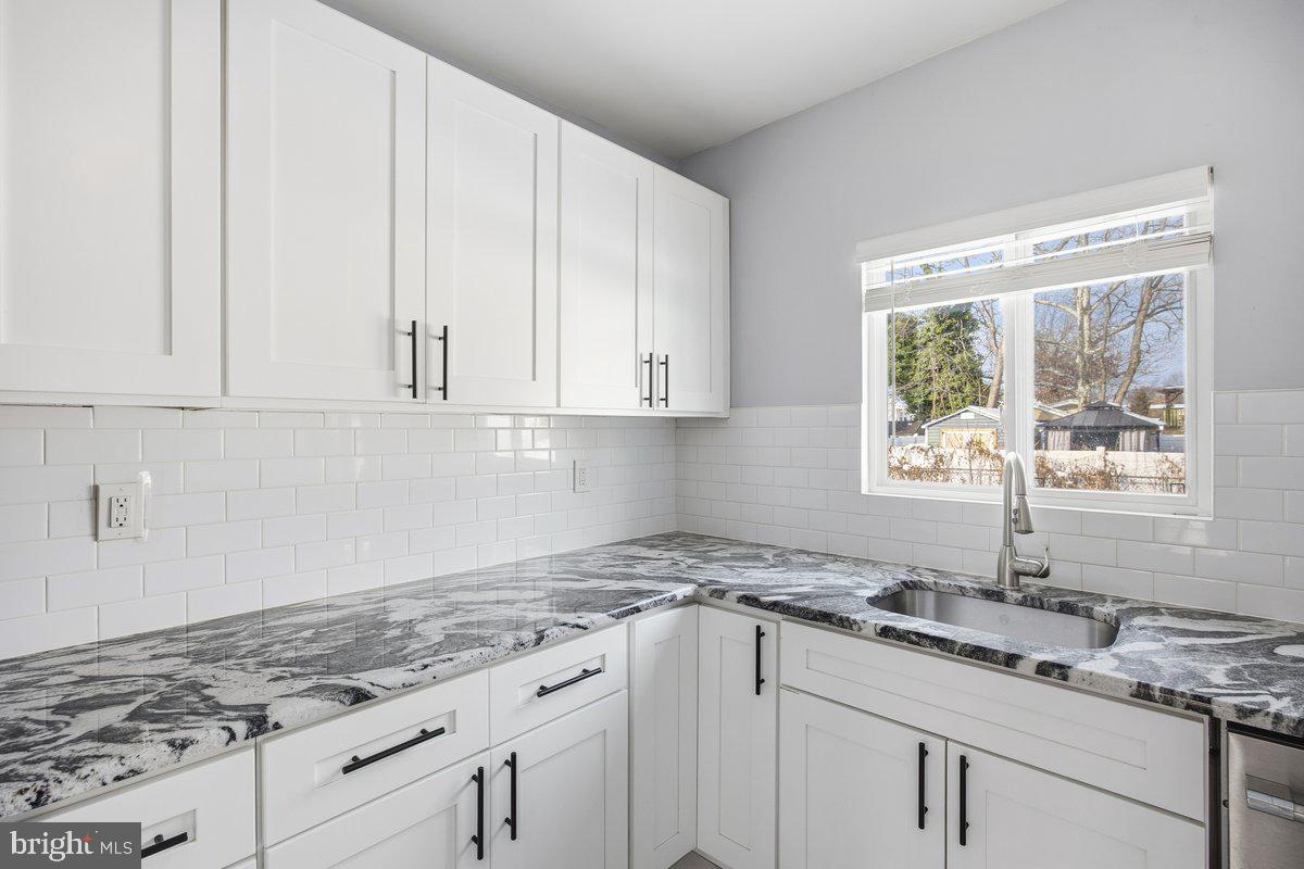 5409 MANSION BOULEVARD