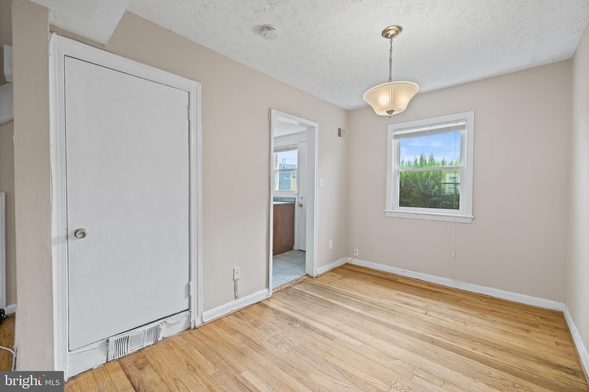 IVERSON VILLAGE CONDO - Residential