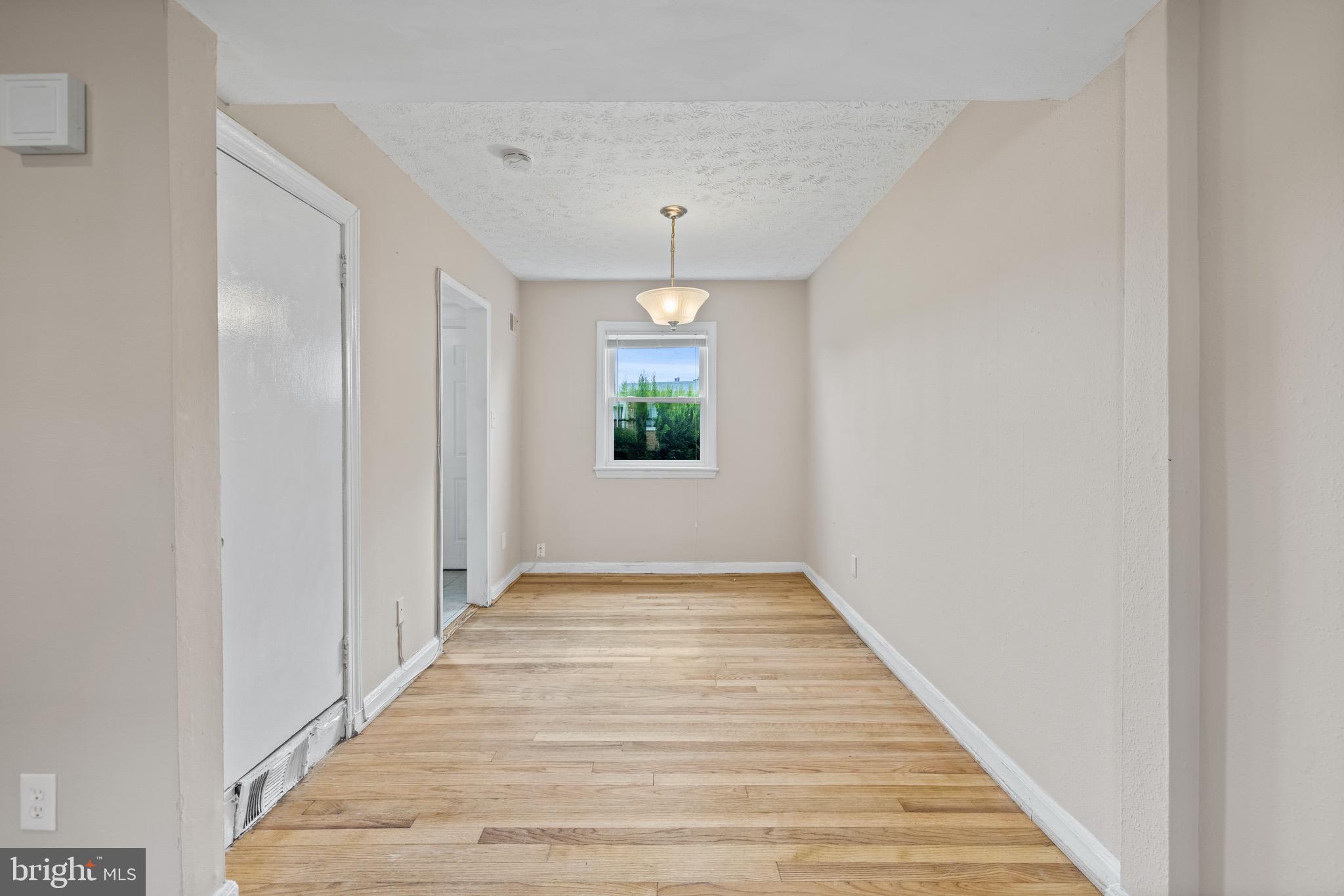 IVERSON VILLAGE CONDO - Residential