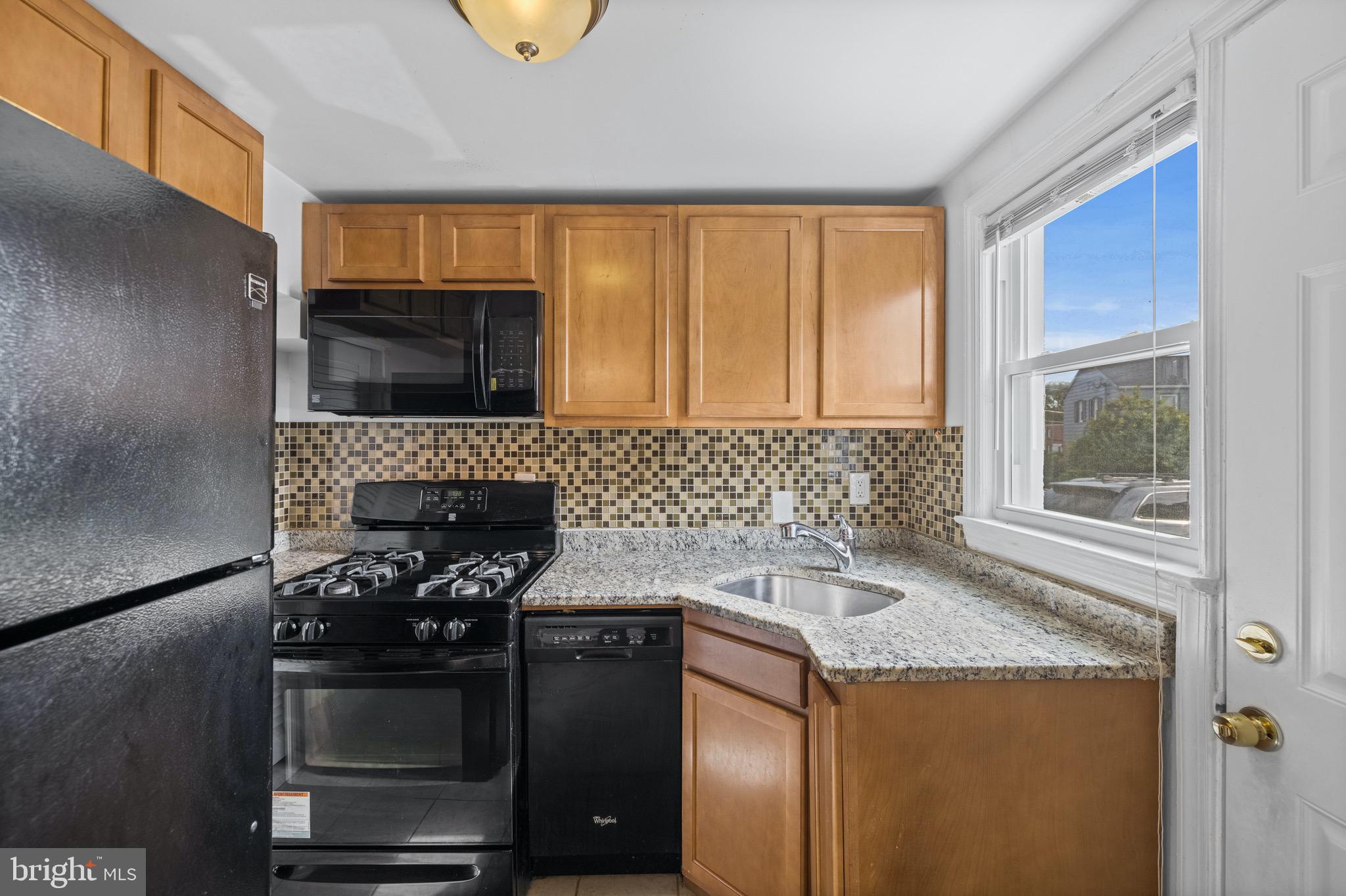 IVERSON VILLAGE CONDO - Residential