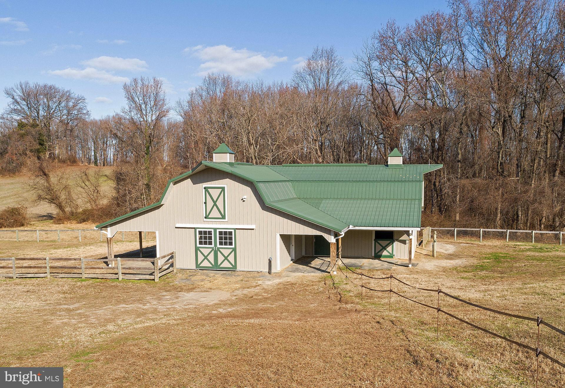 HARWOOD - Residential