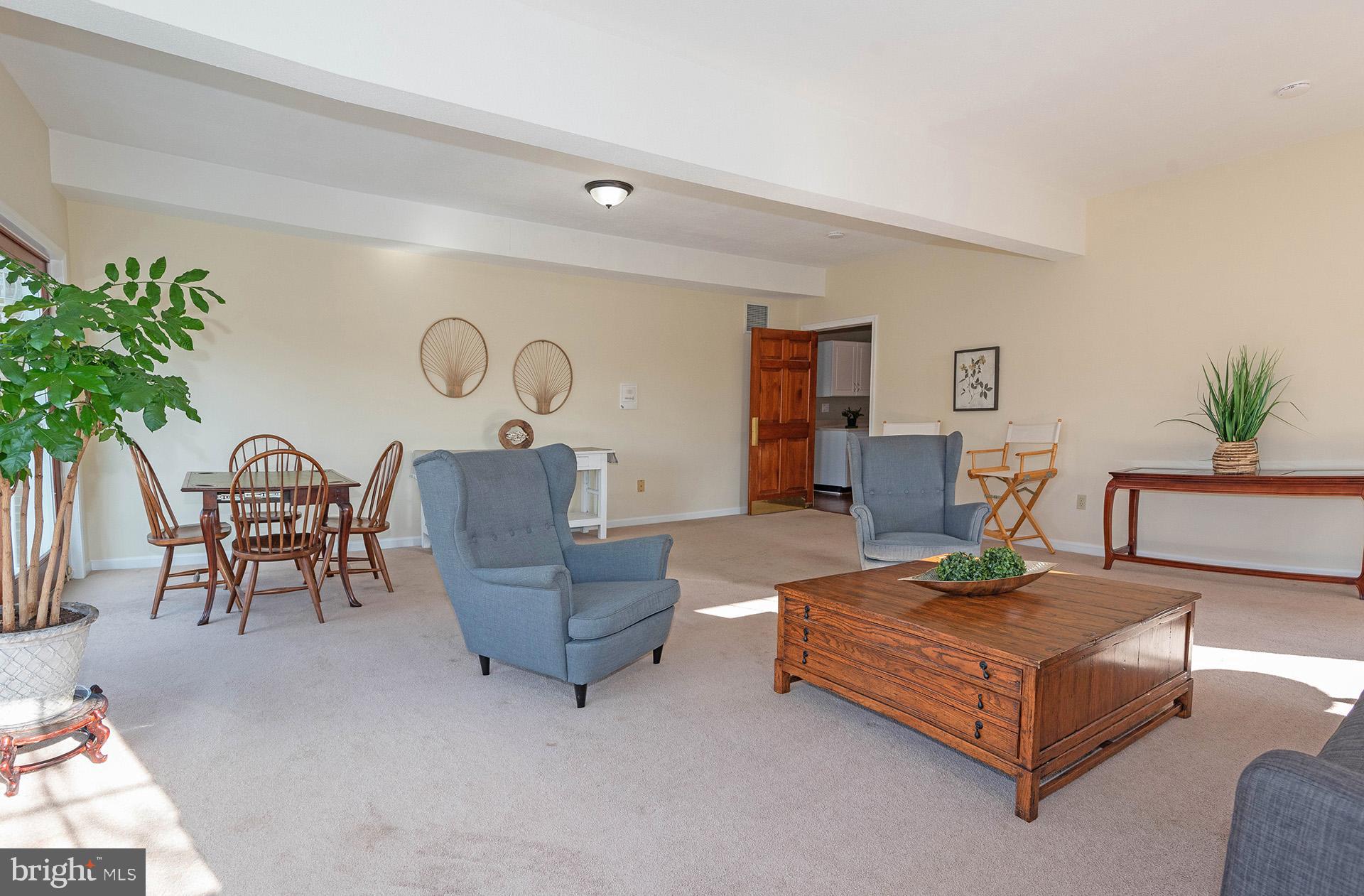 HARWOOD - Residential