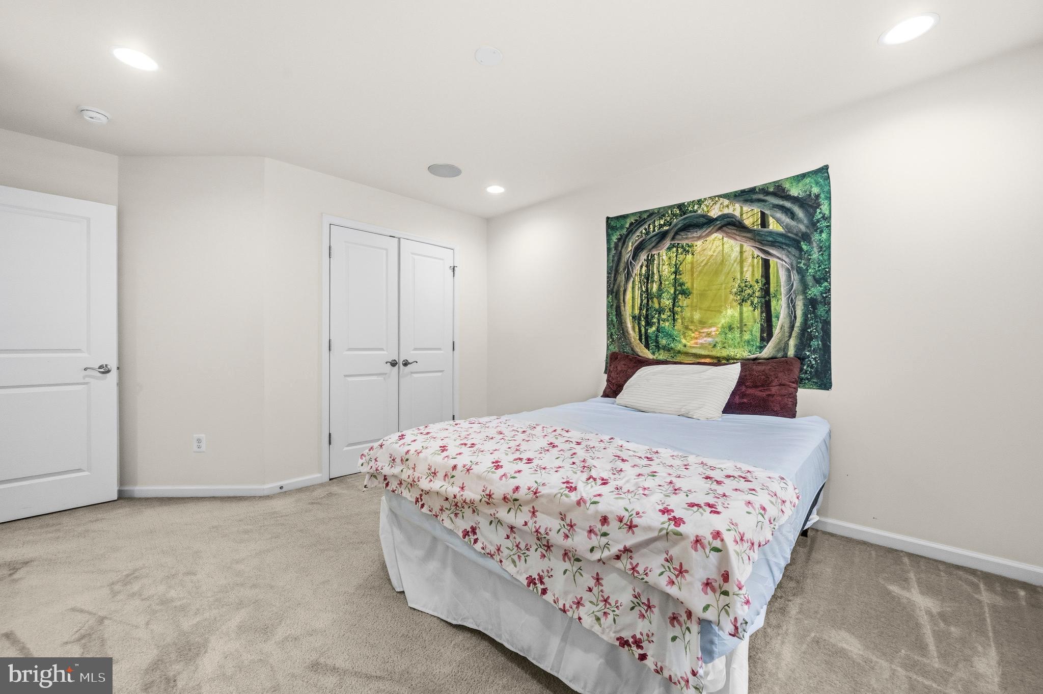 BRAMBLETON - Residential