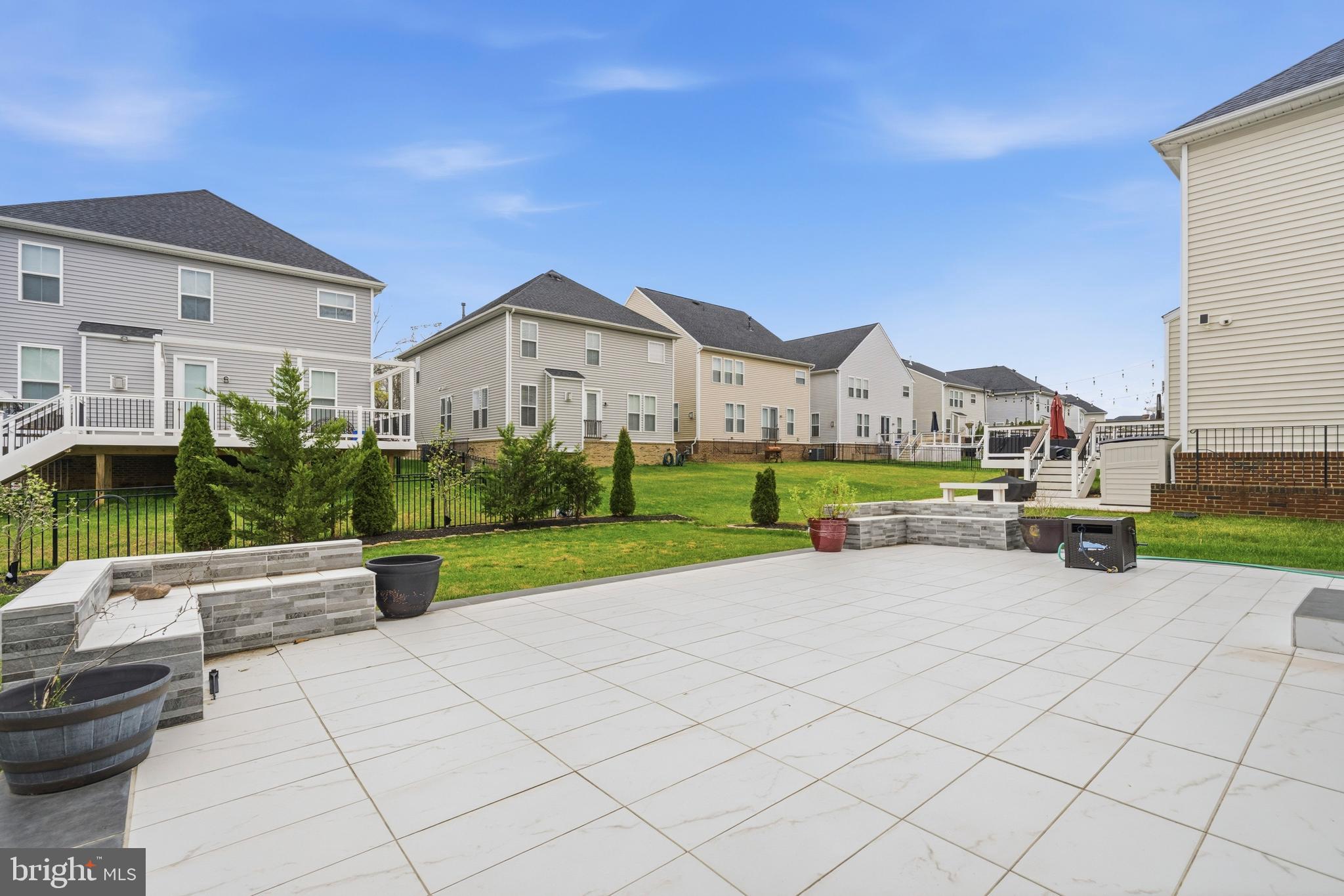 BRAMBLETON - Residential