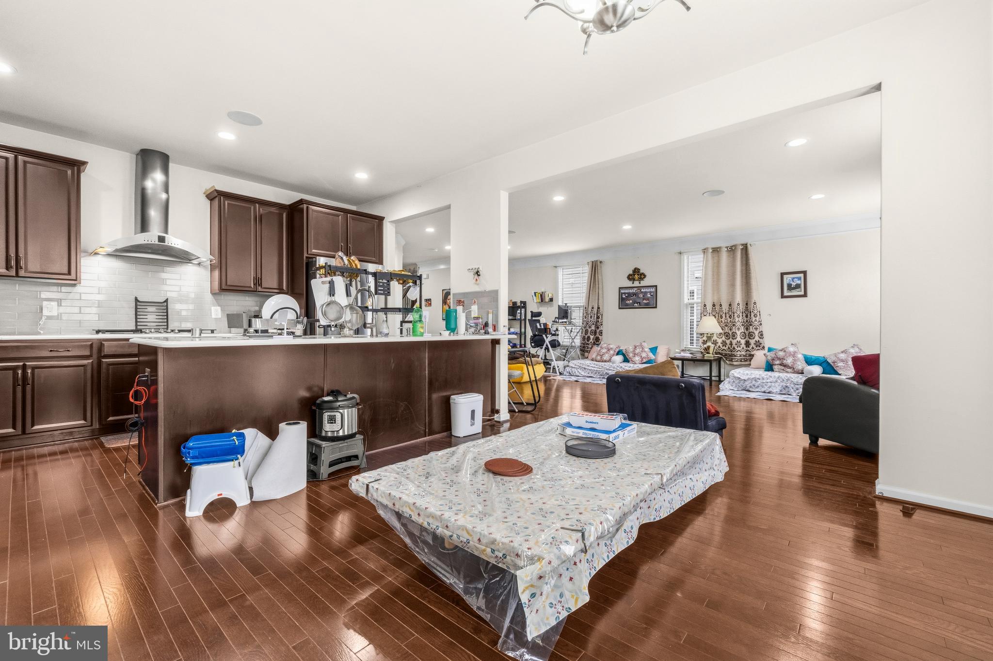 BRAMBLETON - Residential