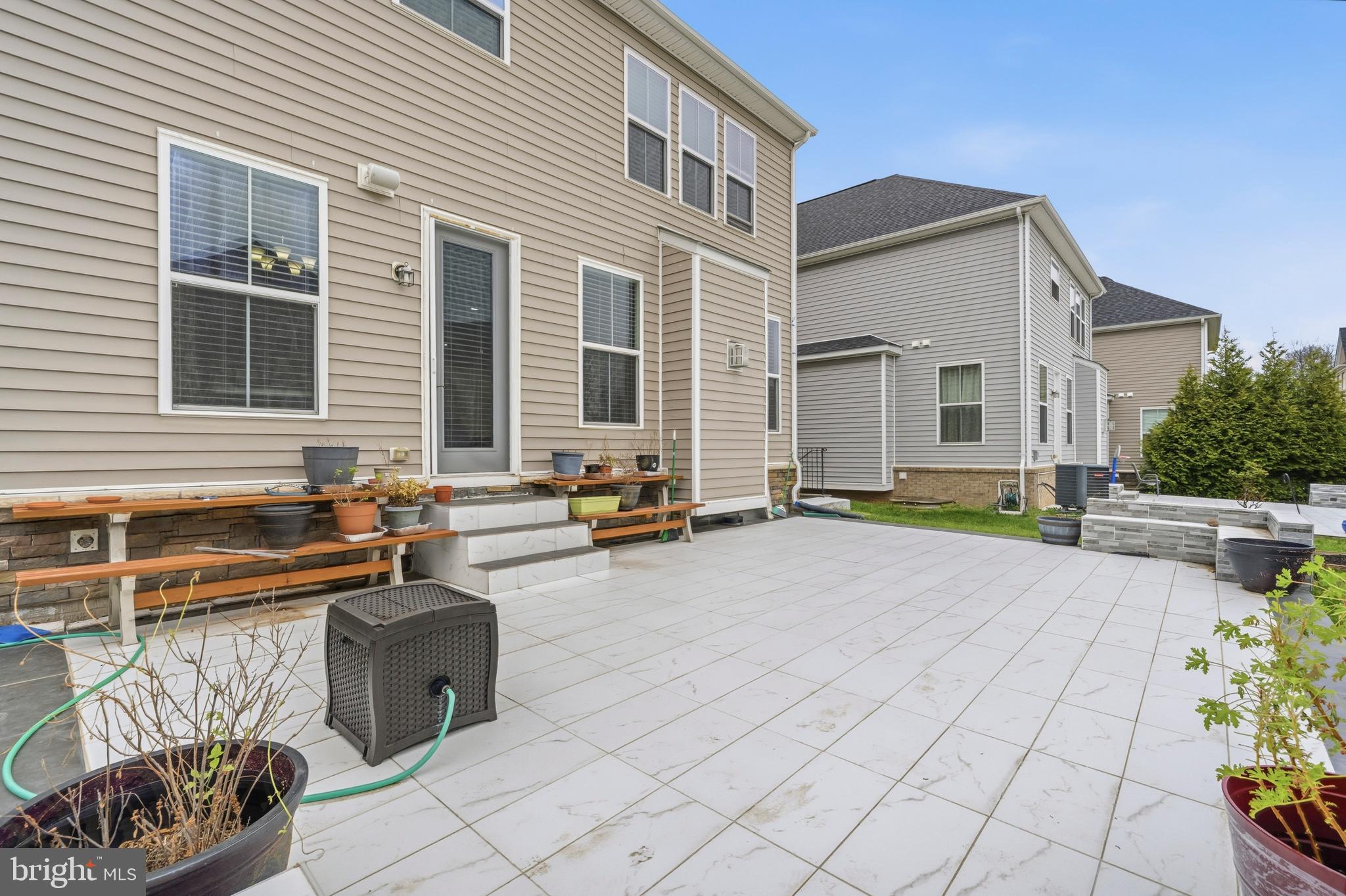 BRAMBLETON - Residential