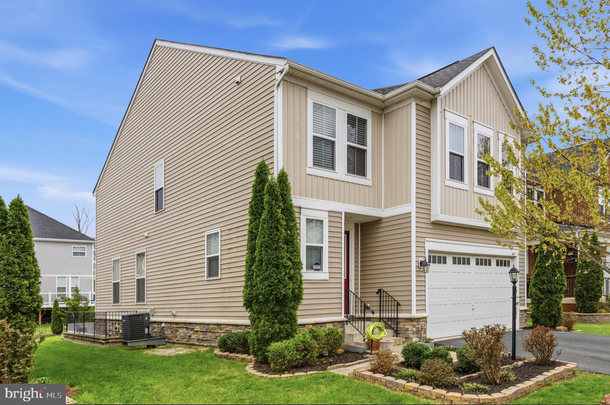 BRAMBLETON - Residential