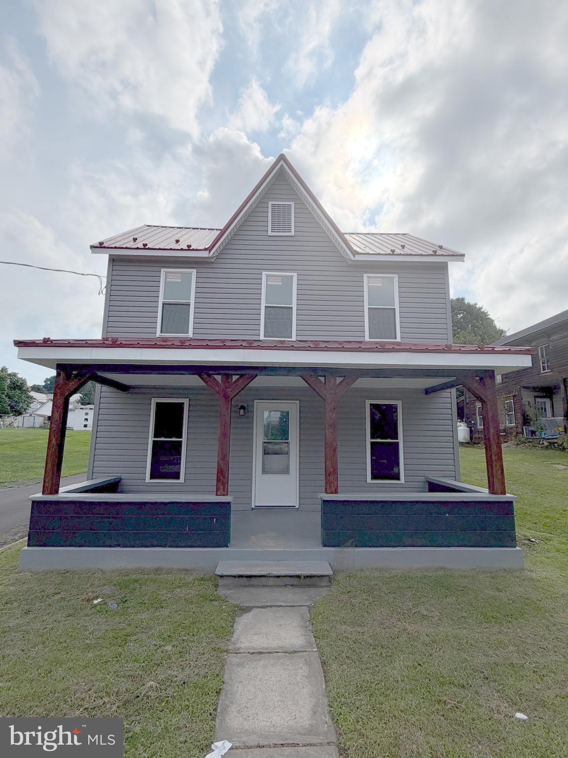 100 N MAIN STREET